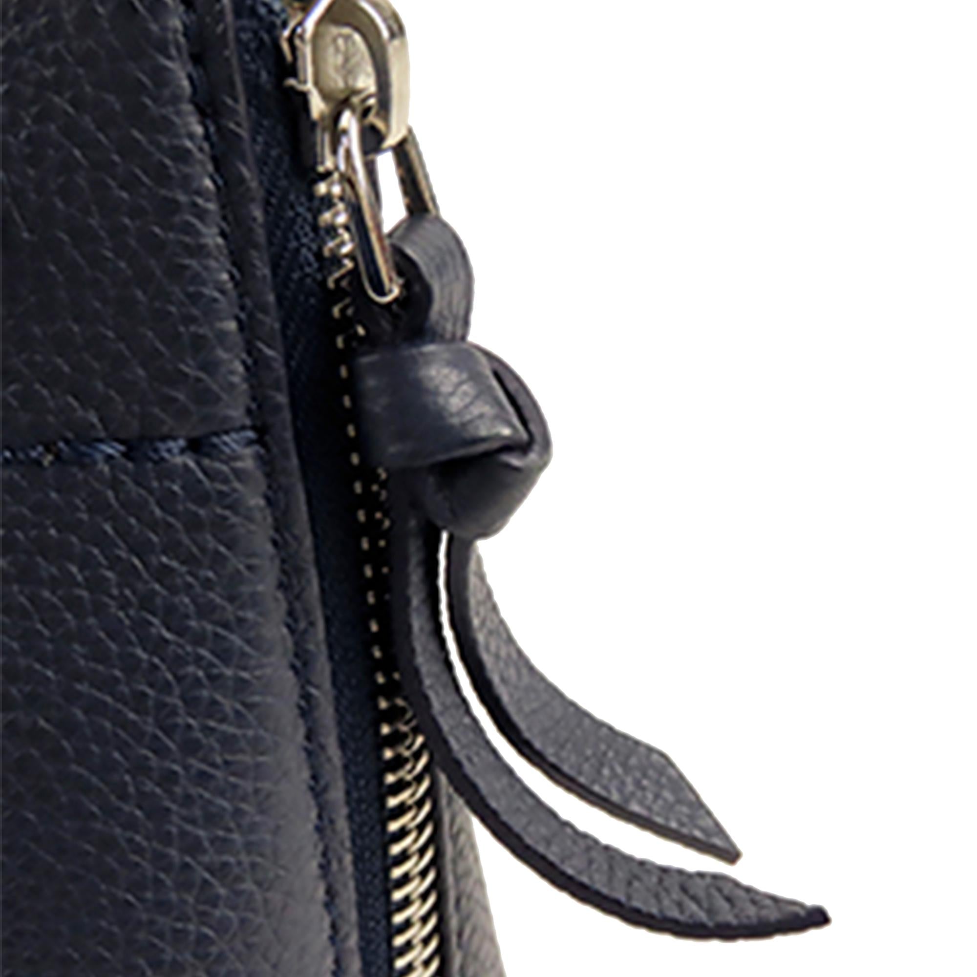 Louis Vuitton Louis Vuitton Freedom Satchel (SHG-bbYBza)