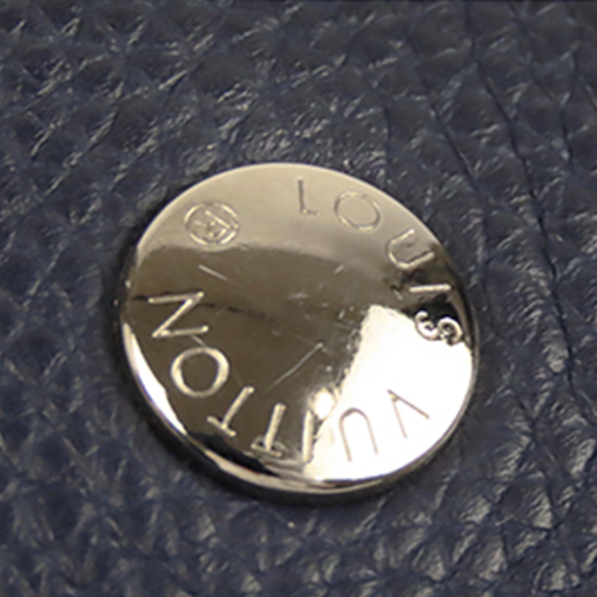 Louis Vuitton Louis Vuitton Freedom Satchel (SHG-bbYBza)