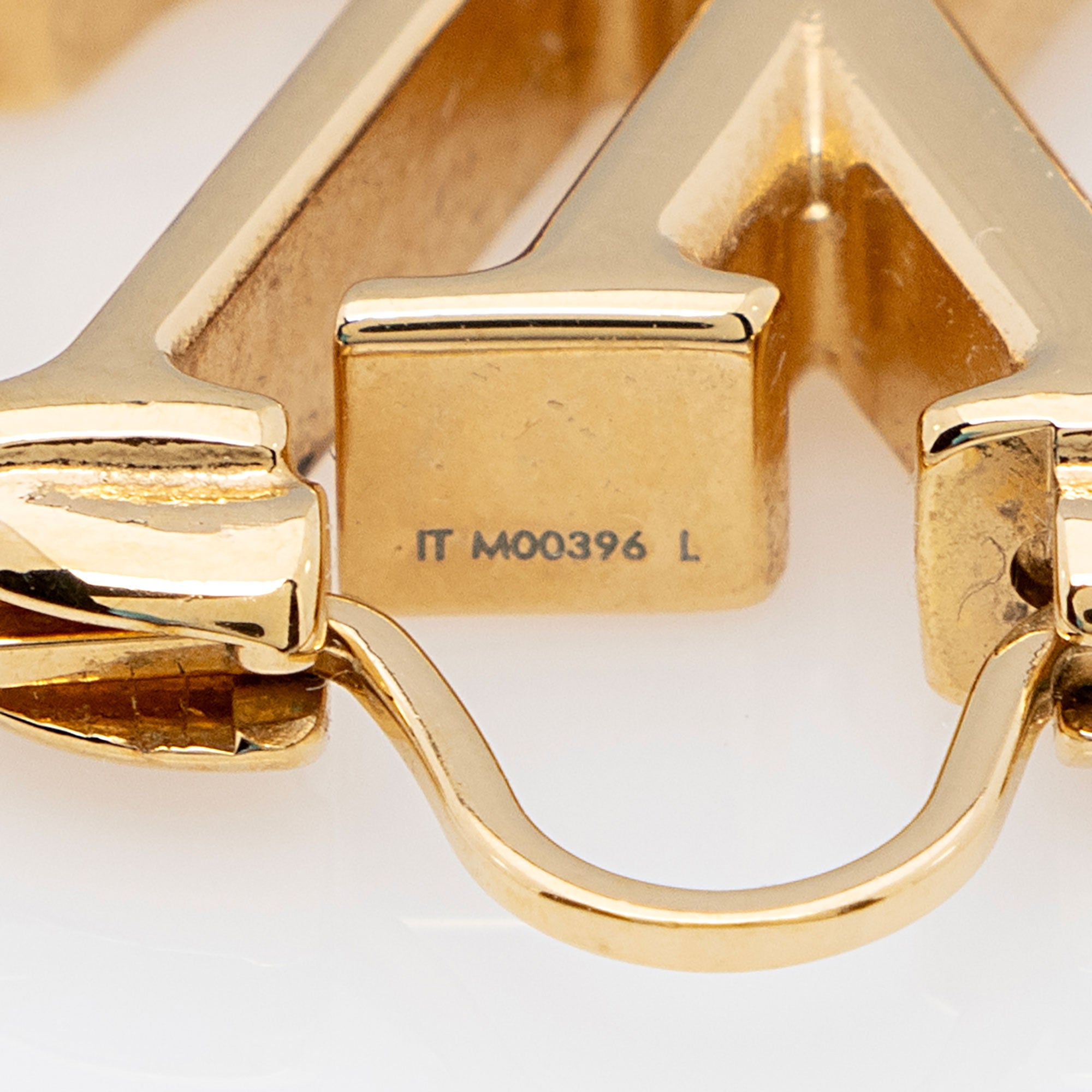 Louis Vuitton Louise PM Earrings (SHF-LcMKDX)