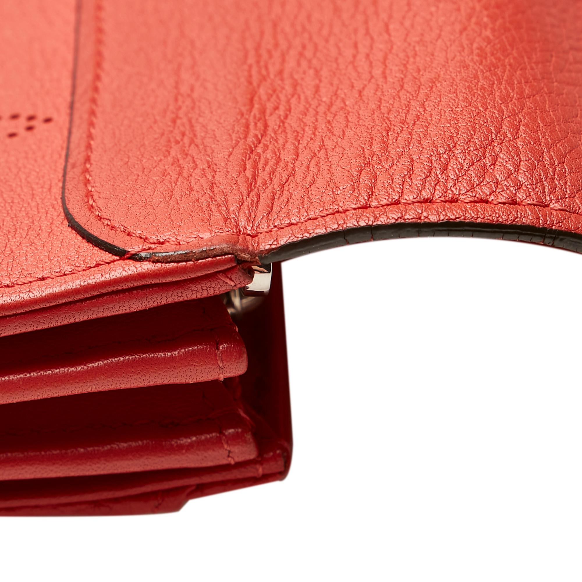 Louis Vuitton Mahina Iris Wallet (SHG-35655)