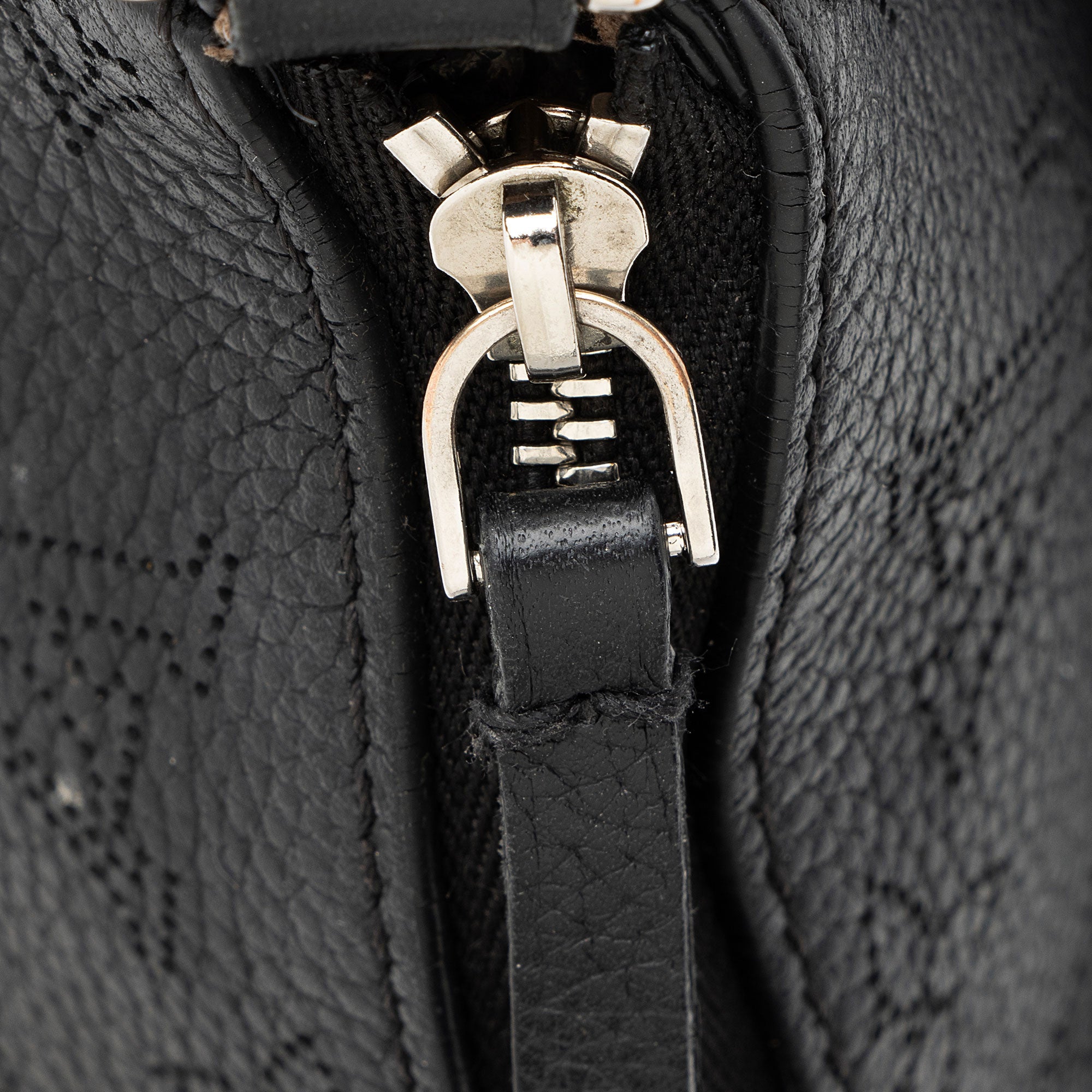 Louis Vuitton Mahina Leather Babylone Chain BB Satchel