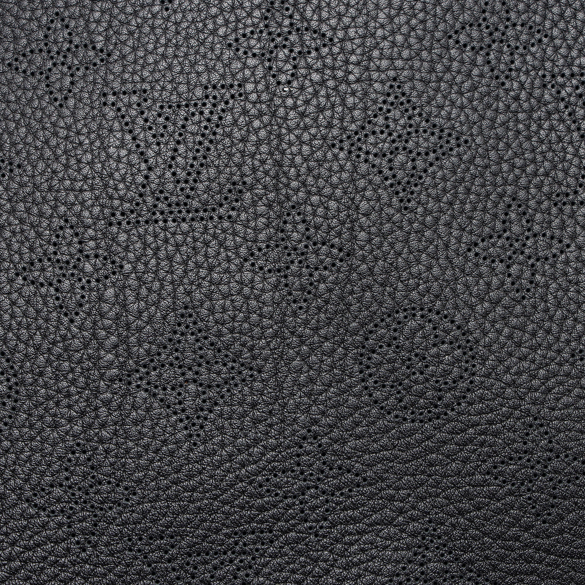 Louis Vuitton Mahina Leather Babylone PM Satchel