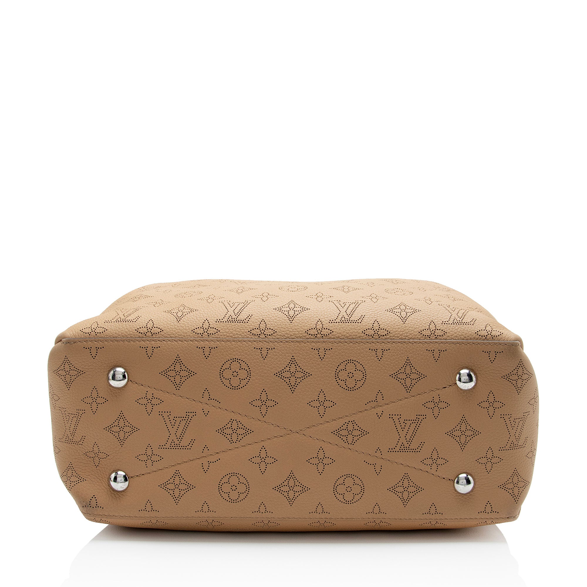 Louis Vuitton Mahina Leather Bella Tote (SHF-pGCMeu)