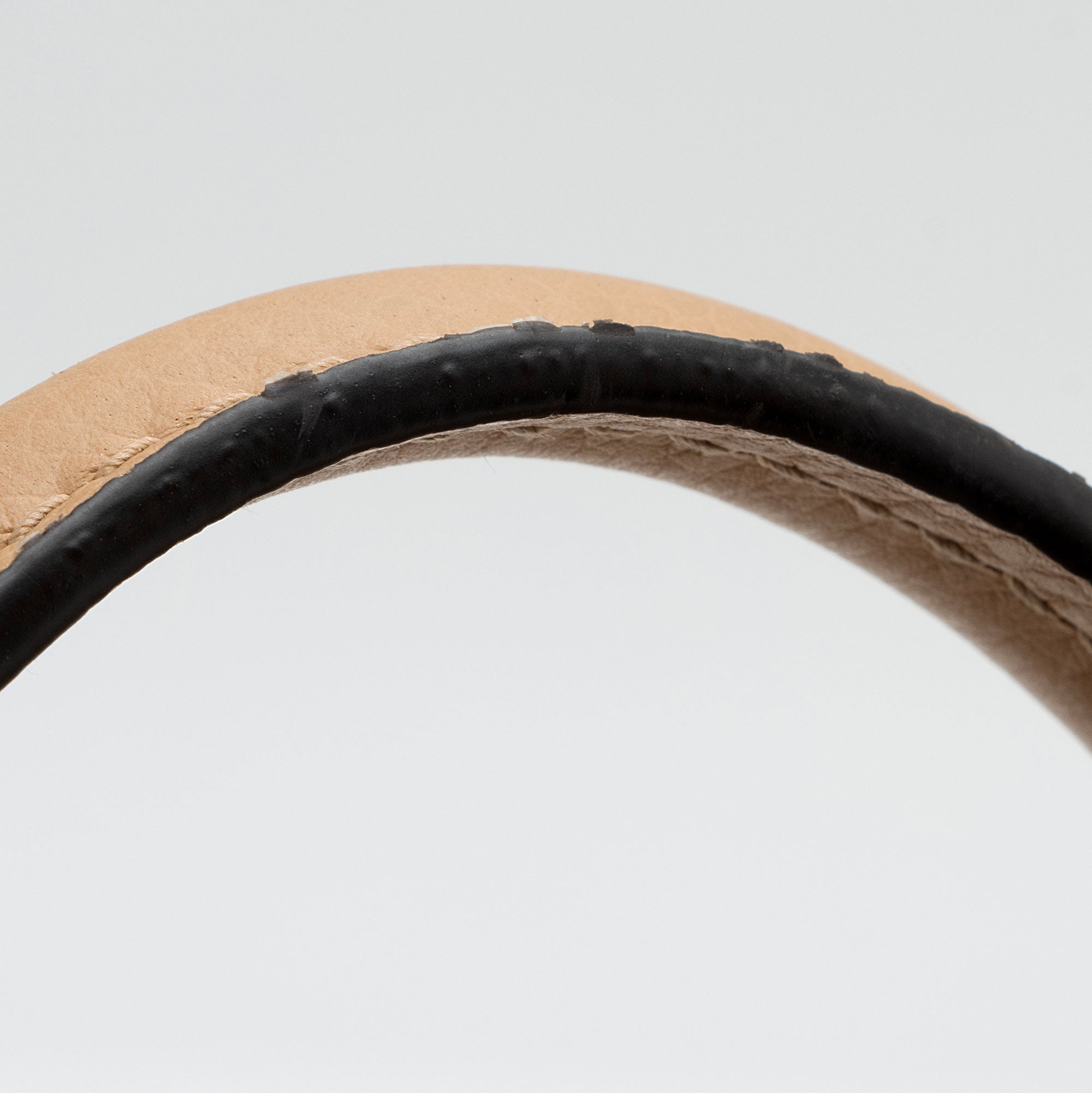 Louis Vuitton Mahina Leather Bella Tote (SHF-pGCMeu)