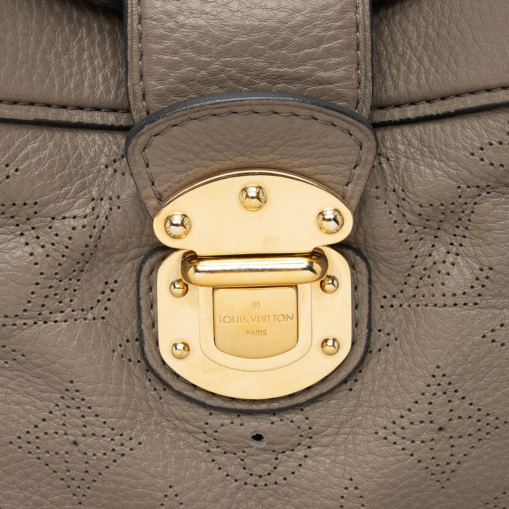Louis Vuitton Mahina Leather Cirrus PM Satchel
