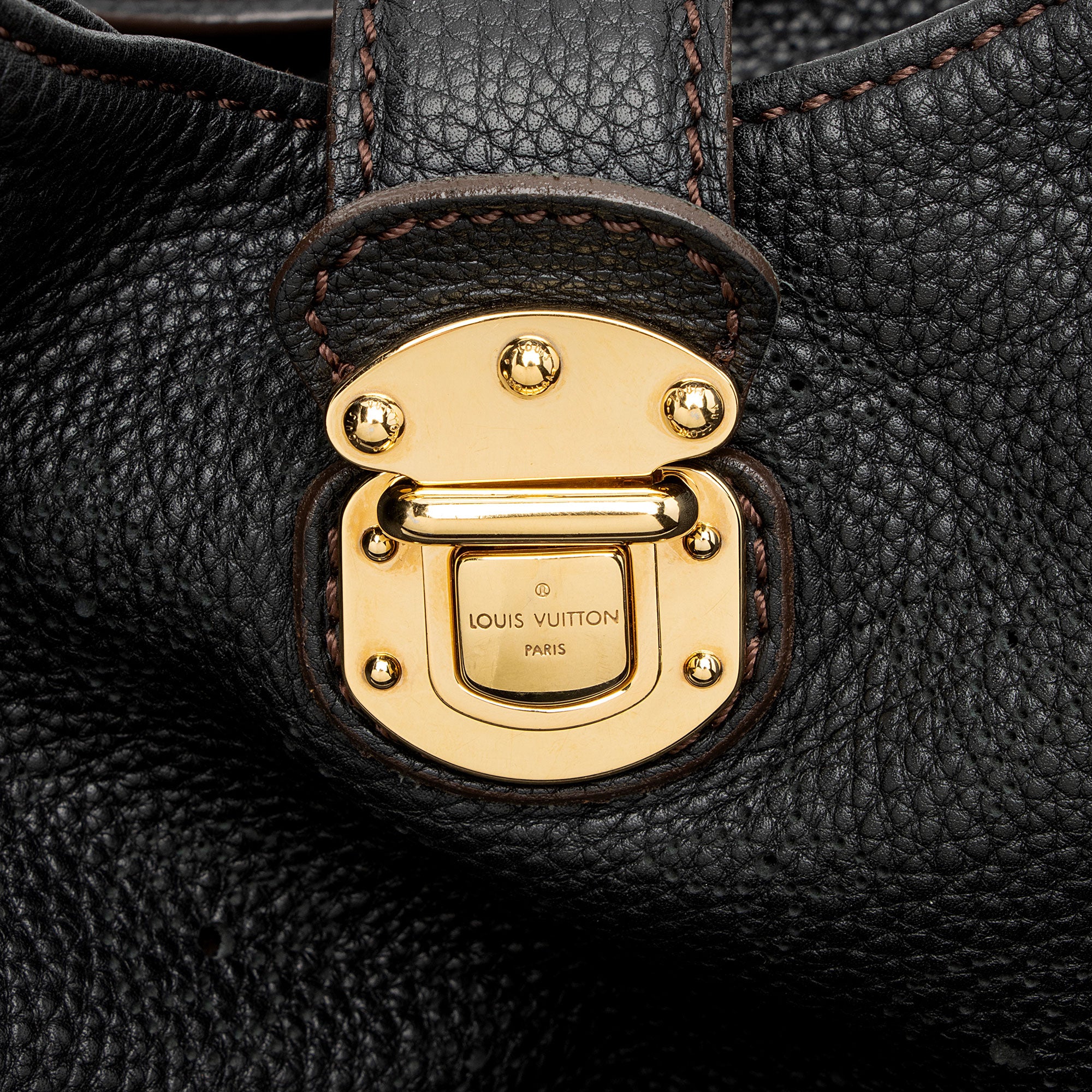 Louis Vuitton Mahina Leather L Hobo