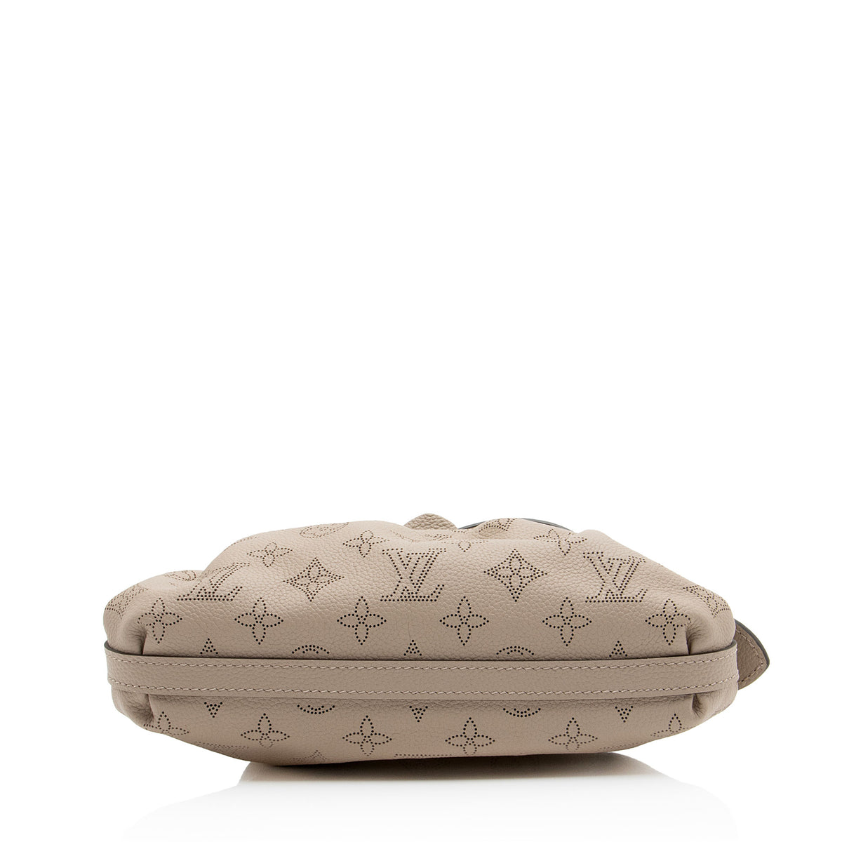 Louis Vuitton Mahina Leather Scala Mini Pouch