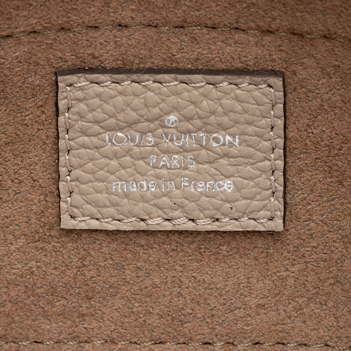 Louis Vuitton Mahina Leather Scala Mini Pouch