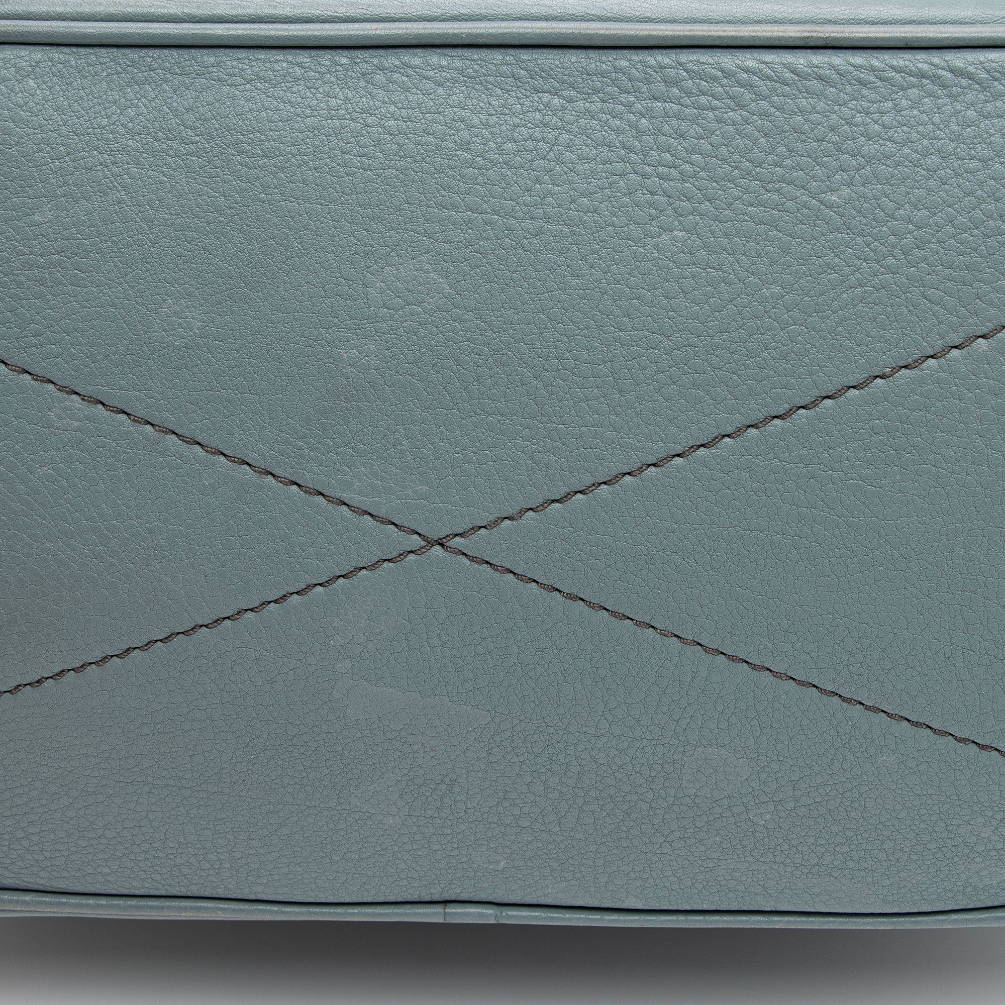 Louis Vuitton Mahina Leather Stellar PM Tote (SHF-mayQeq)