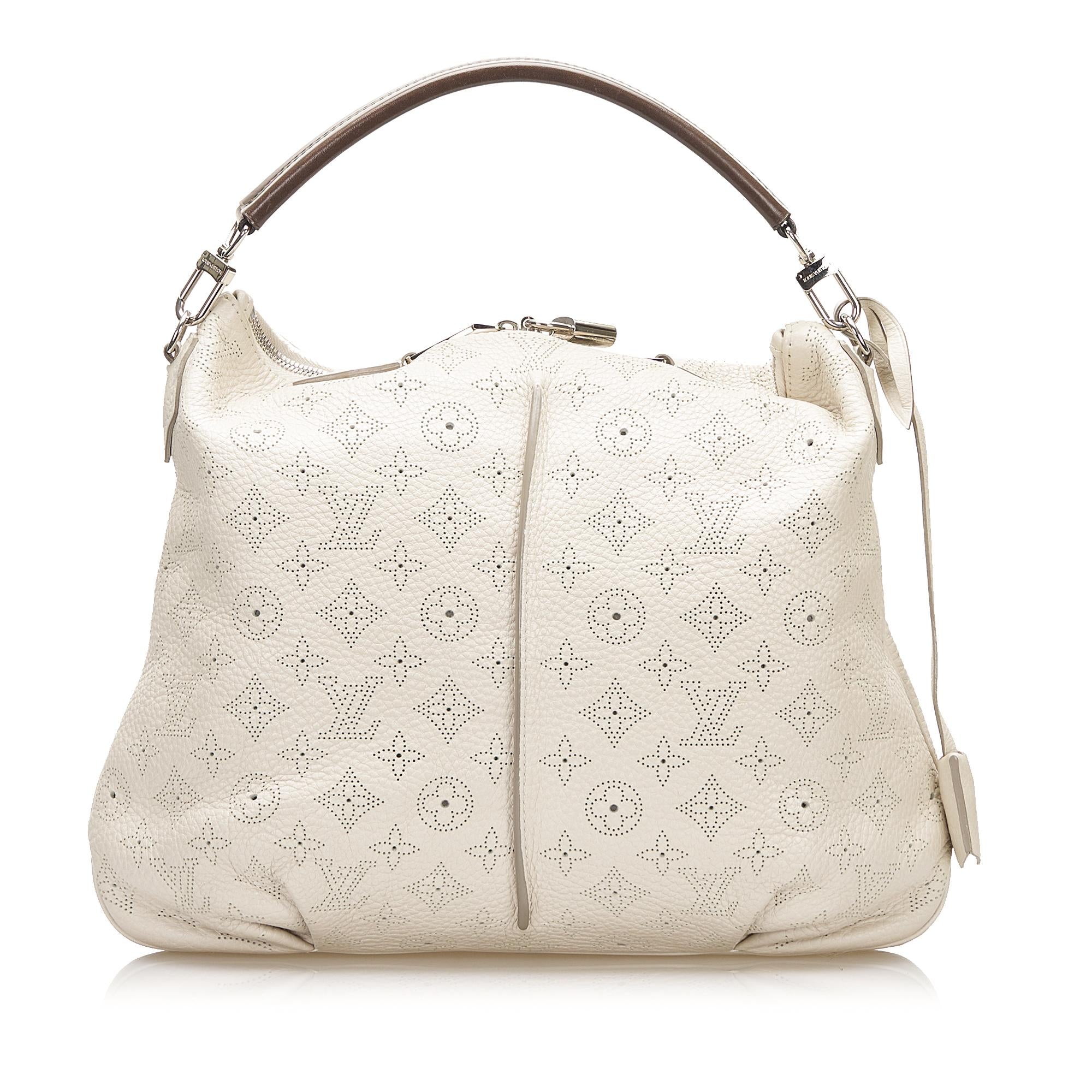 Louis Vuitton Mahina Selene PM (SHG-jFgYiJ)