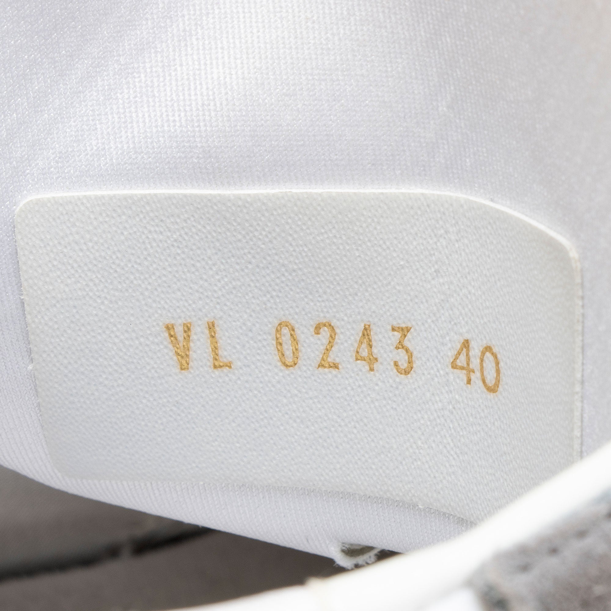 Louis Vuitton Mesh Run 55 Sneakers - Size 10 / 40