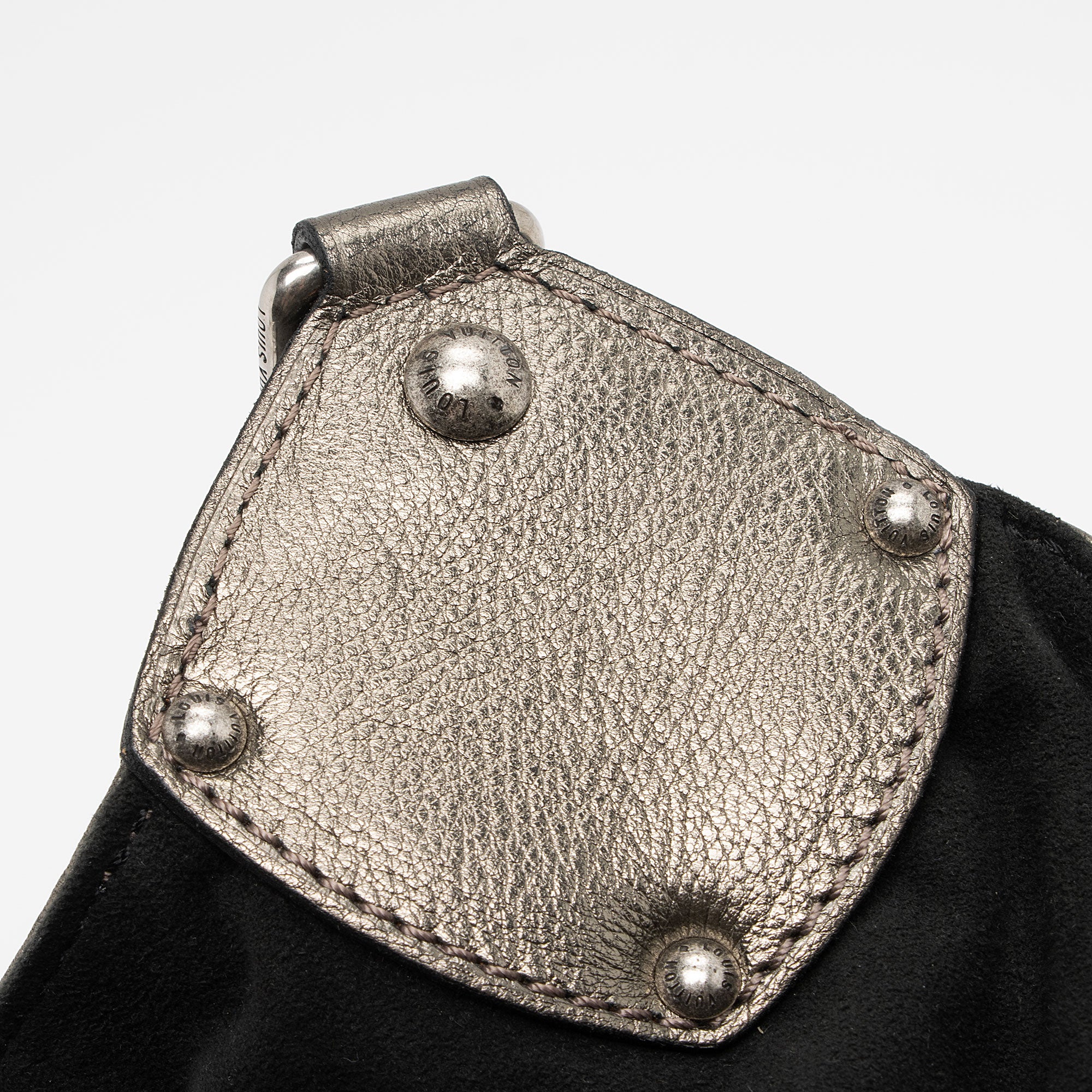 Louis Vuitton Metallic Mahina Leather XL Hobo (SHF-mvCaqy)