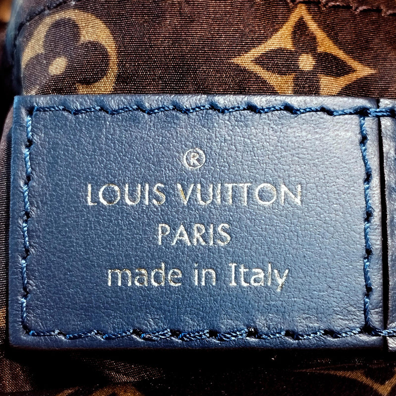 Louis Vuitton Mini Palm Springs Puffer Backpack (SHG-epb1Zk)