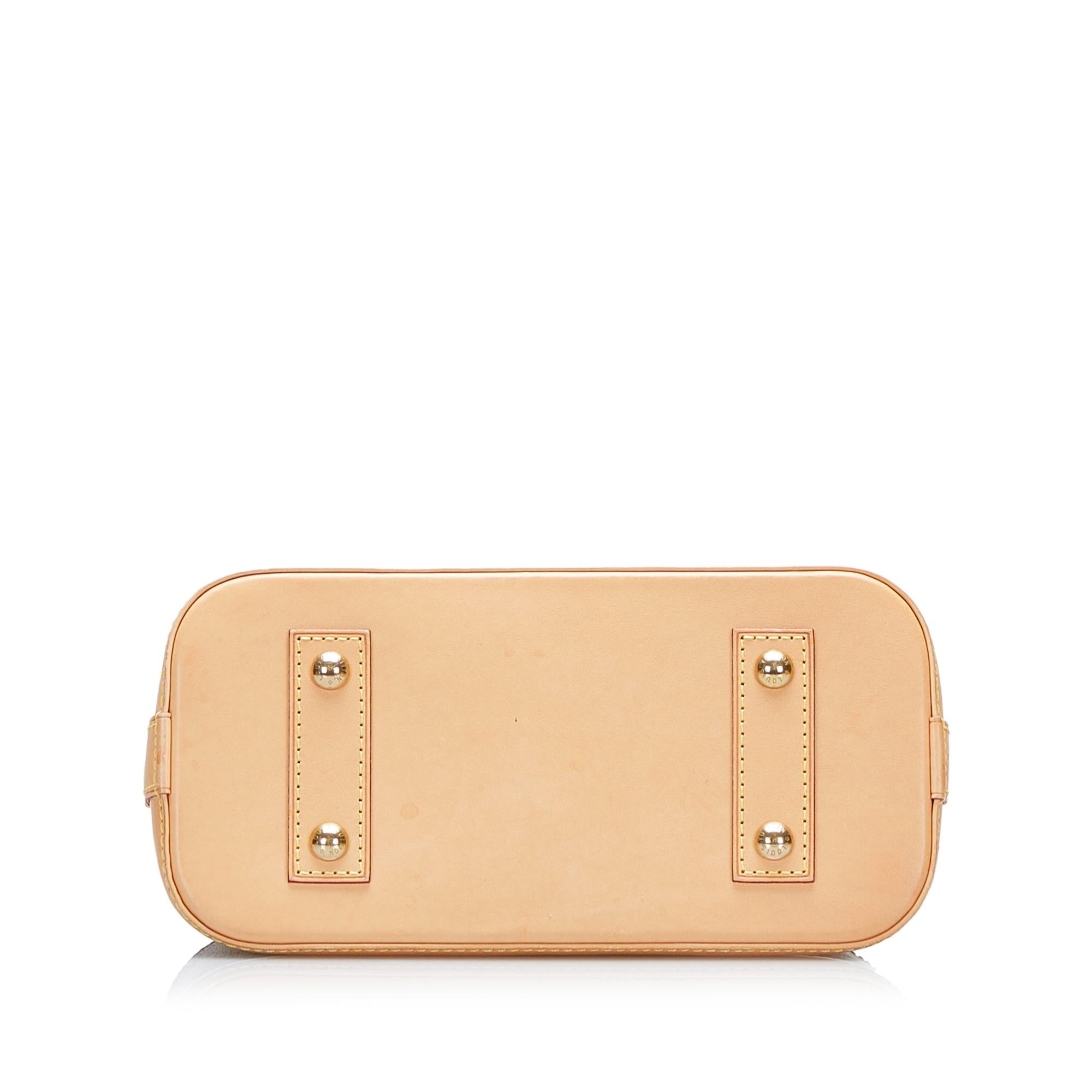 Louis Vuitton Monogram Alma BB (SHG-Ptf9Ij)