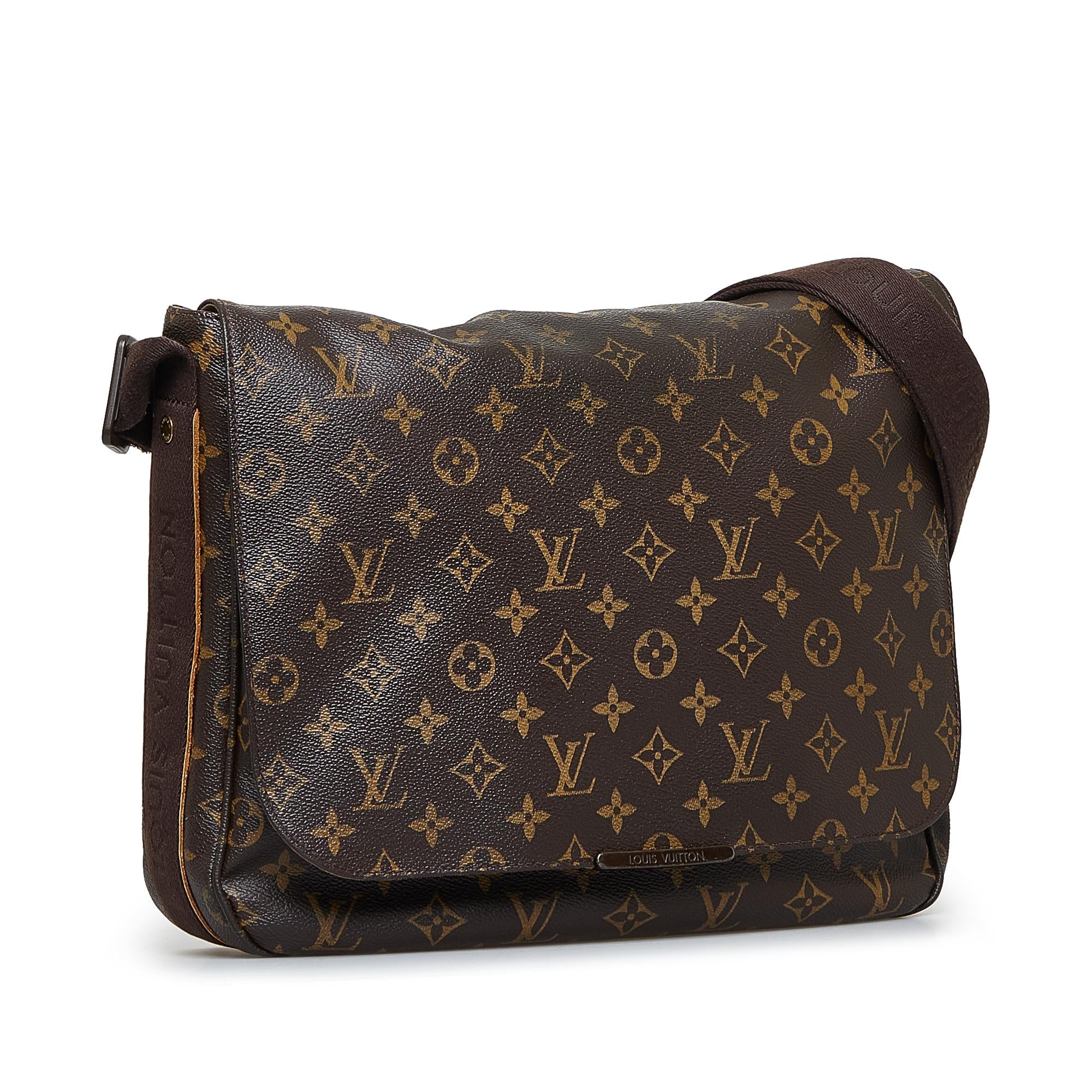 Louis Vuitton Monogram Beaubourg Messenger MM (SHG-yMyorQ)