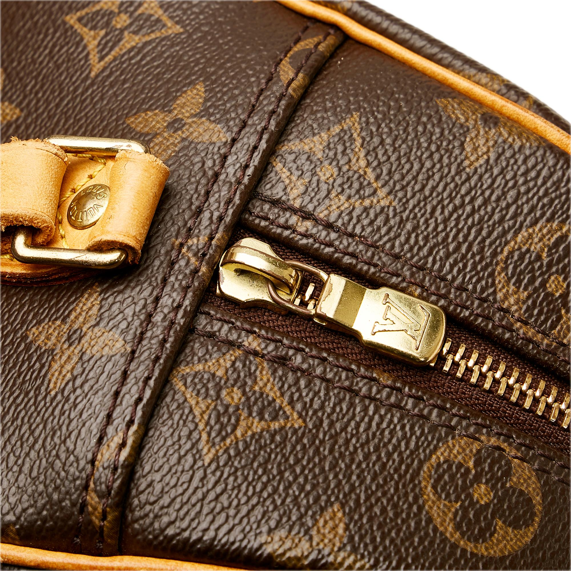 Louis Vuitton Monogram Blois (SHG-bHyCy5) - Main Image