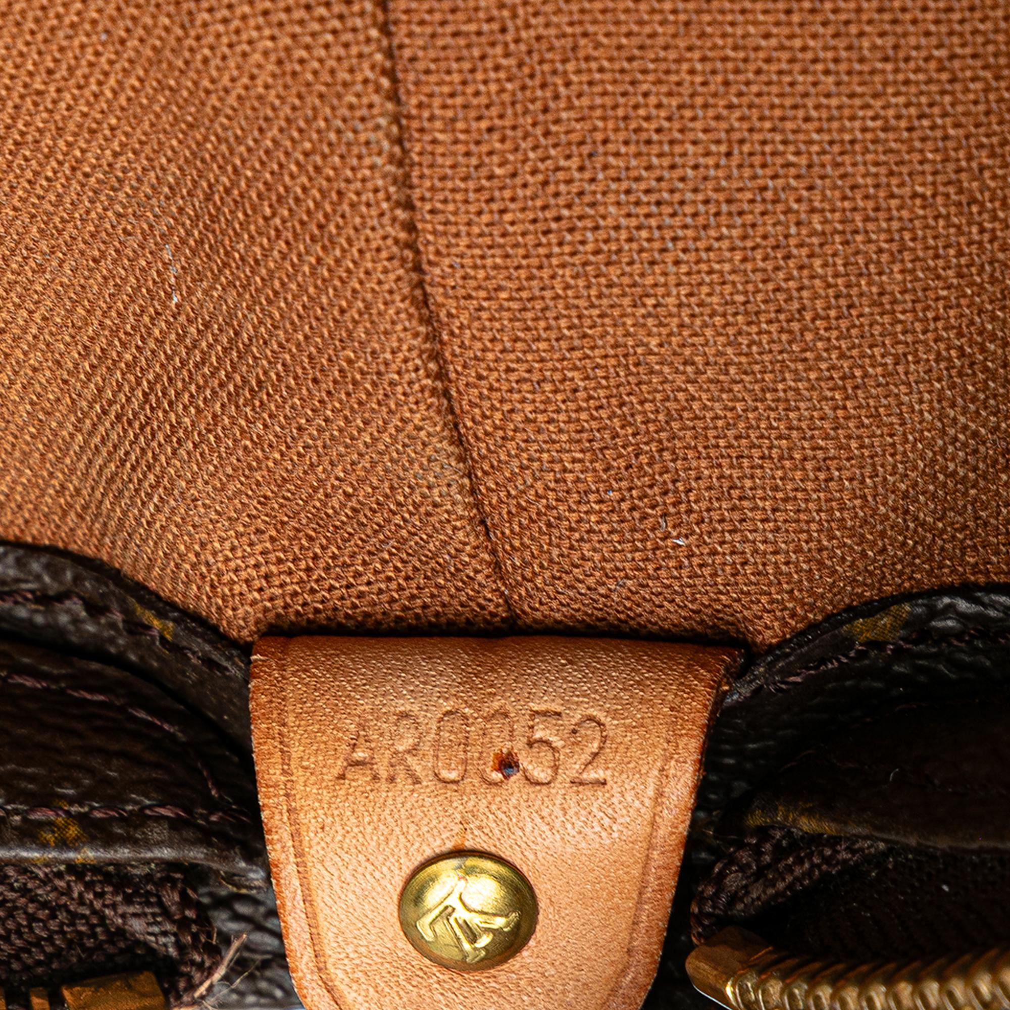 Louis Vuitton Monogram Cabas Mezzo