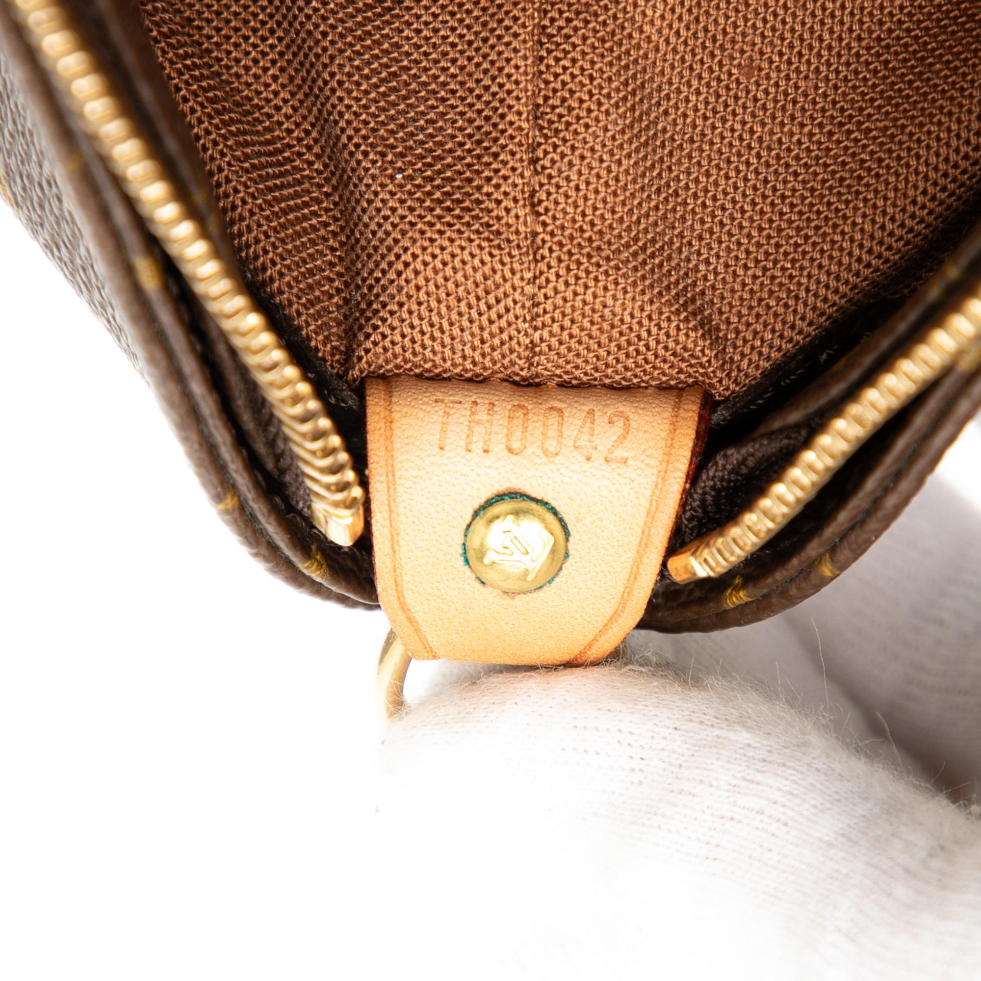 Louis Vuitton Monogram Cabas Mezzo