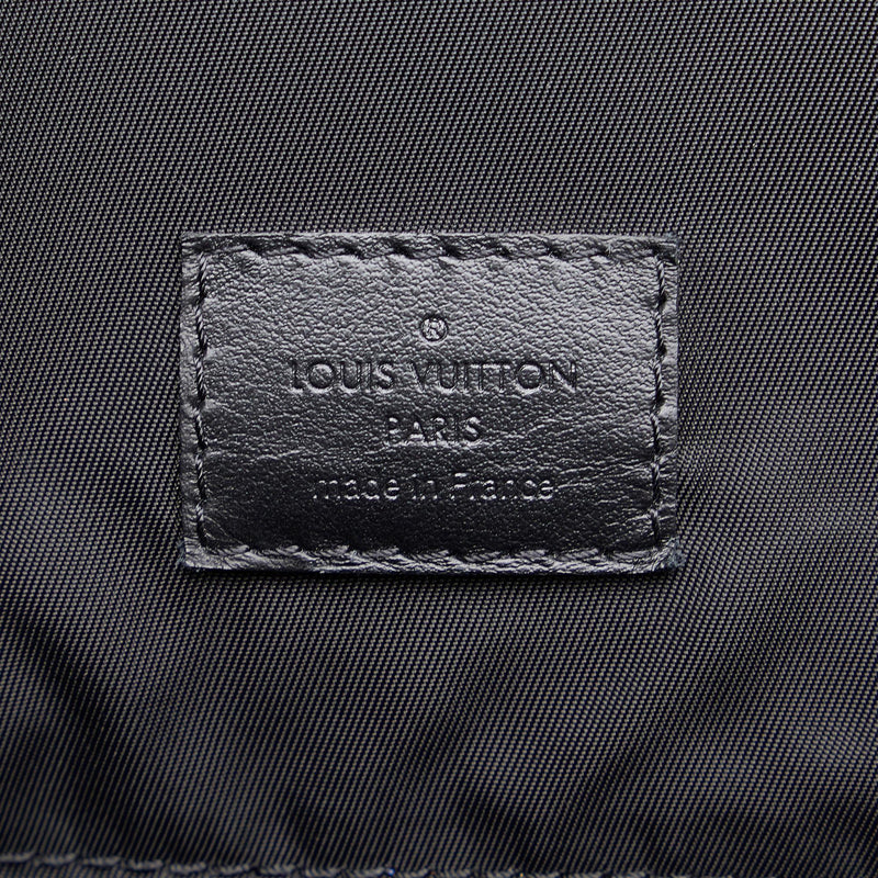 Louis Vuitton Monogram Camouflage Nylon Christopher PM (SHG-5yjPfM)