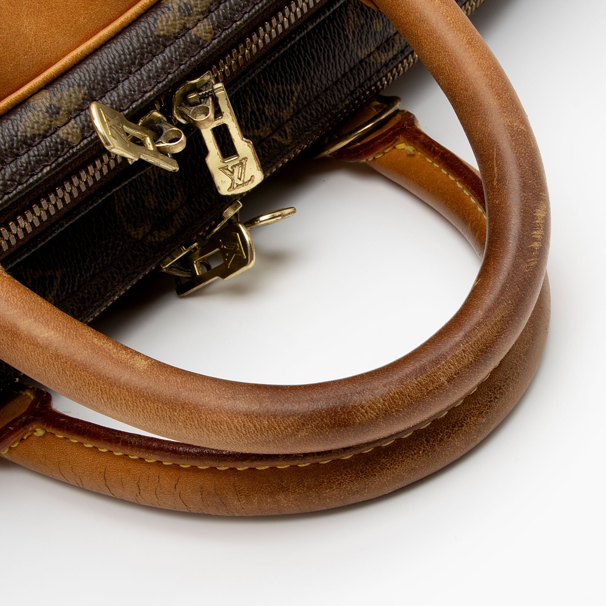 Louis Vuitton Monogram Canvas Alize 24 Heures Weekender (SHF-RQaHGA)