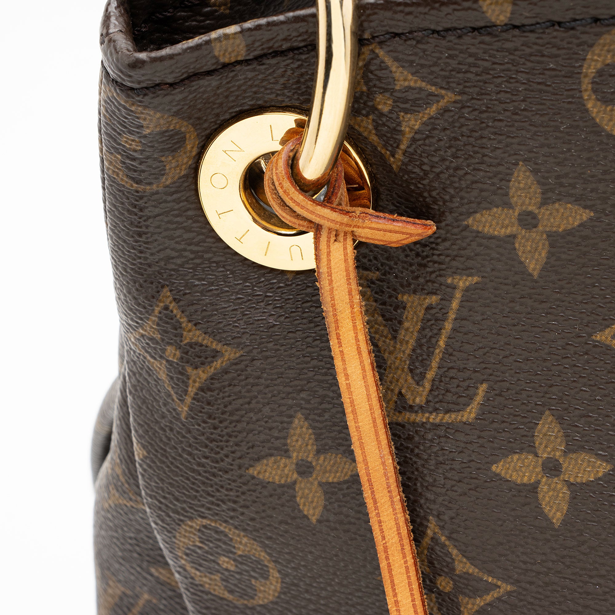 Louis Vuitton Monogram Canvas Artsy MM Shoulder Bag