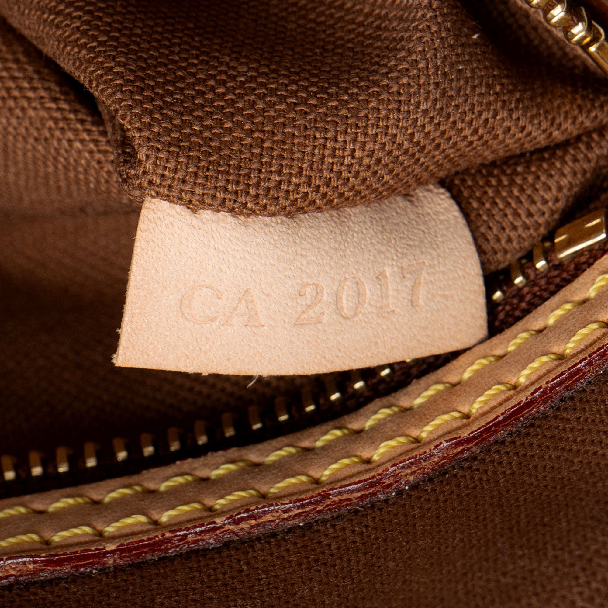 Louis Vuitton Monogram Canvas Batignolles Horizontal Tote