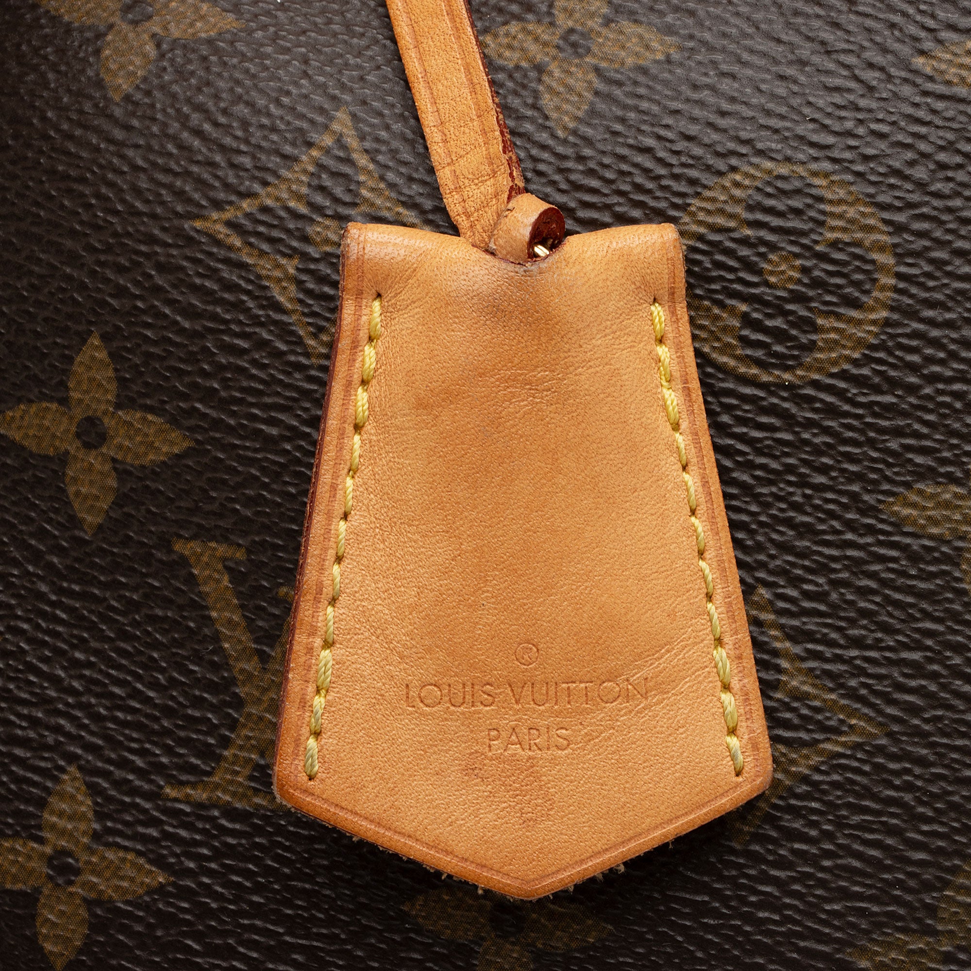 Louis Vuitton Monogram Canvas Berri PM Shoulder Bag (SHF-pDAkoz)
