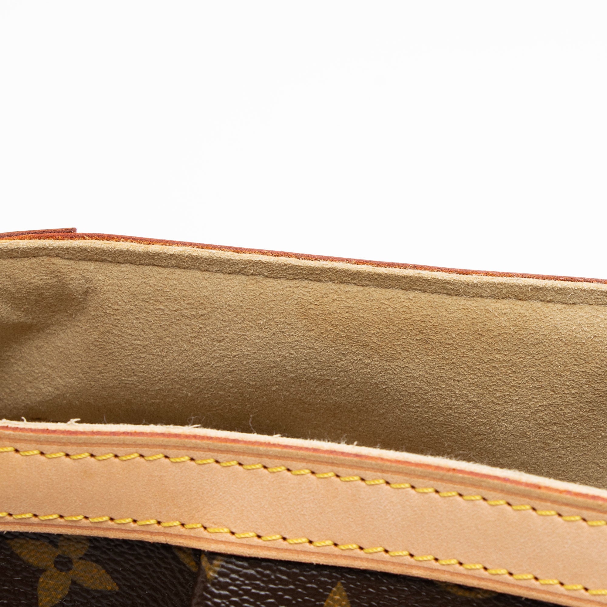 Louis Vuitton Monogram Canvas Beverly MM Shoulder Bag (SHF-iShMTr)
