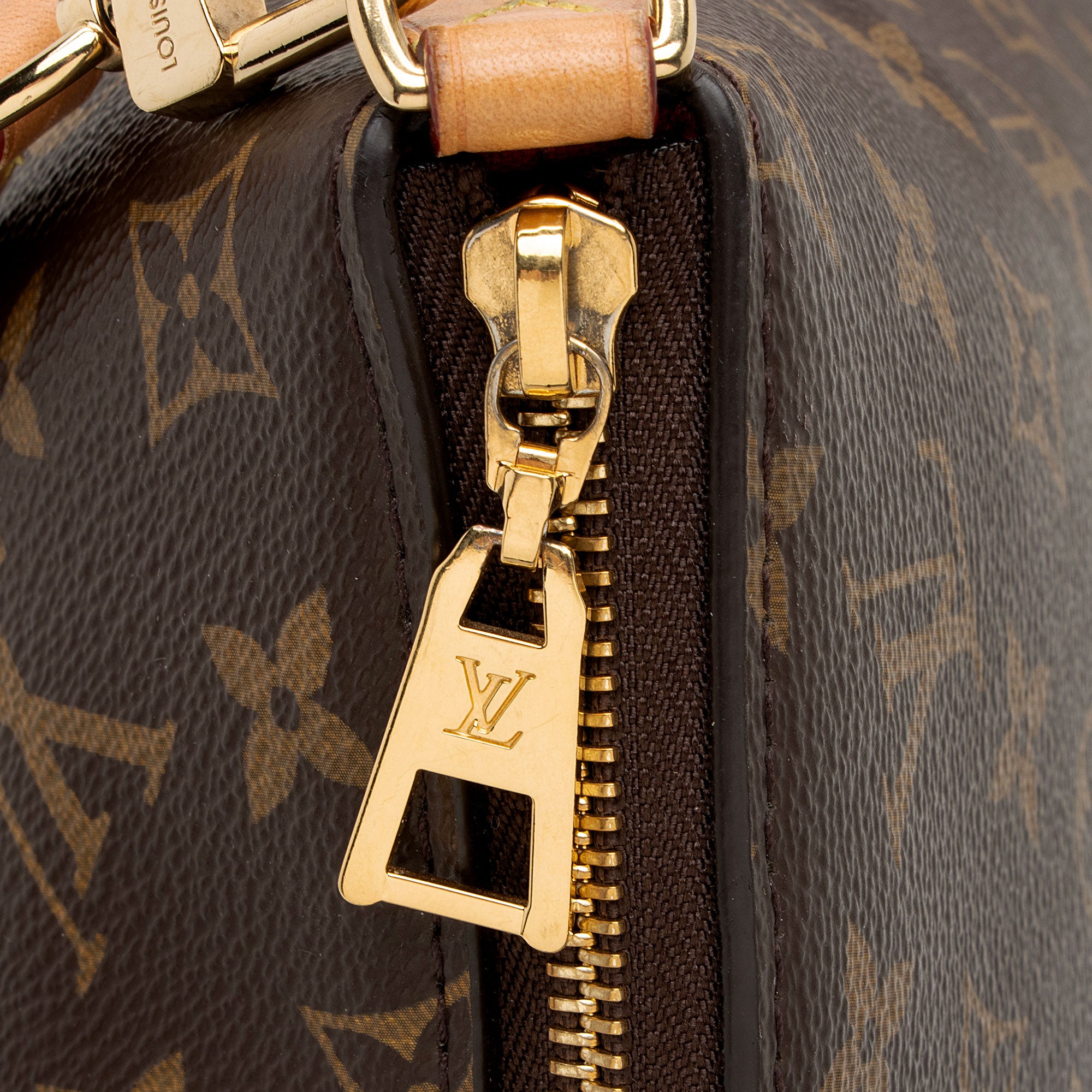 Louis Vuitton Monogram Canvas Boetie MM NM Tote (SHF-nYxtPg)