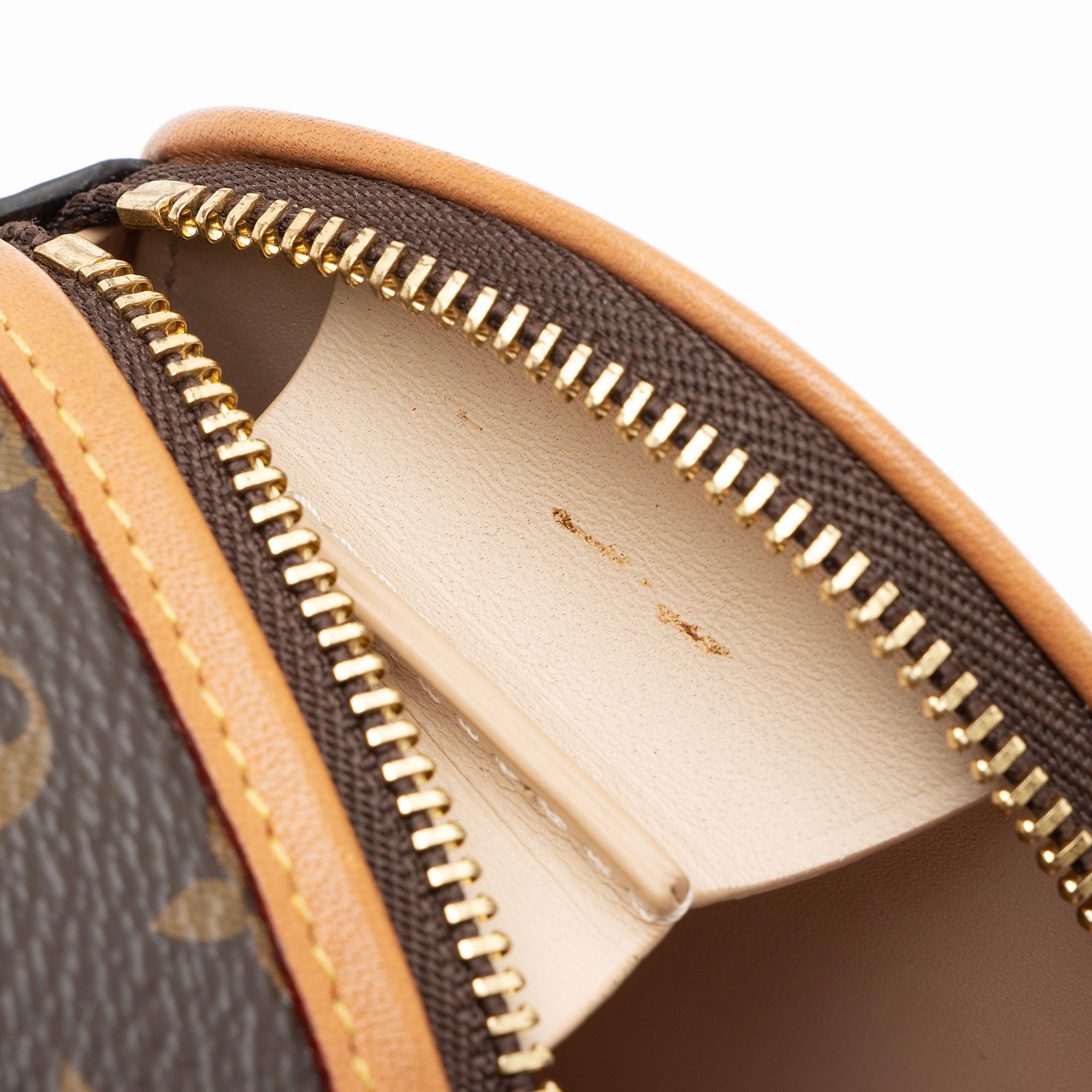 Louis Vuitton Monogram Canvas Boite Chapeau Necklace Bag