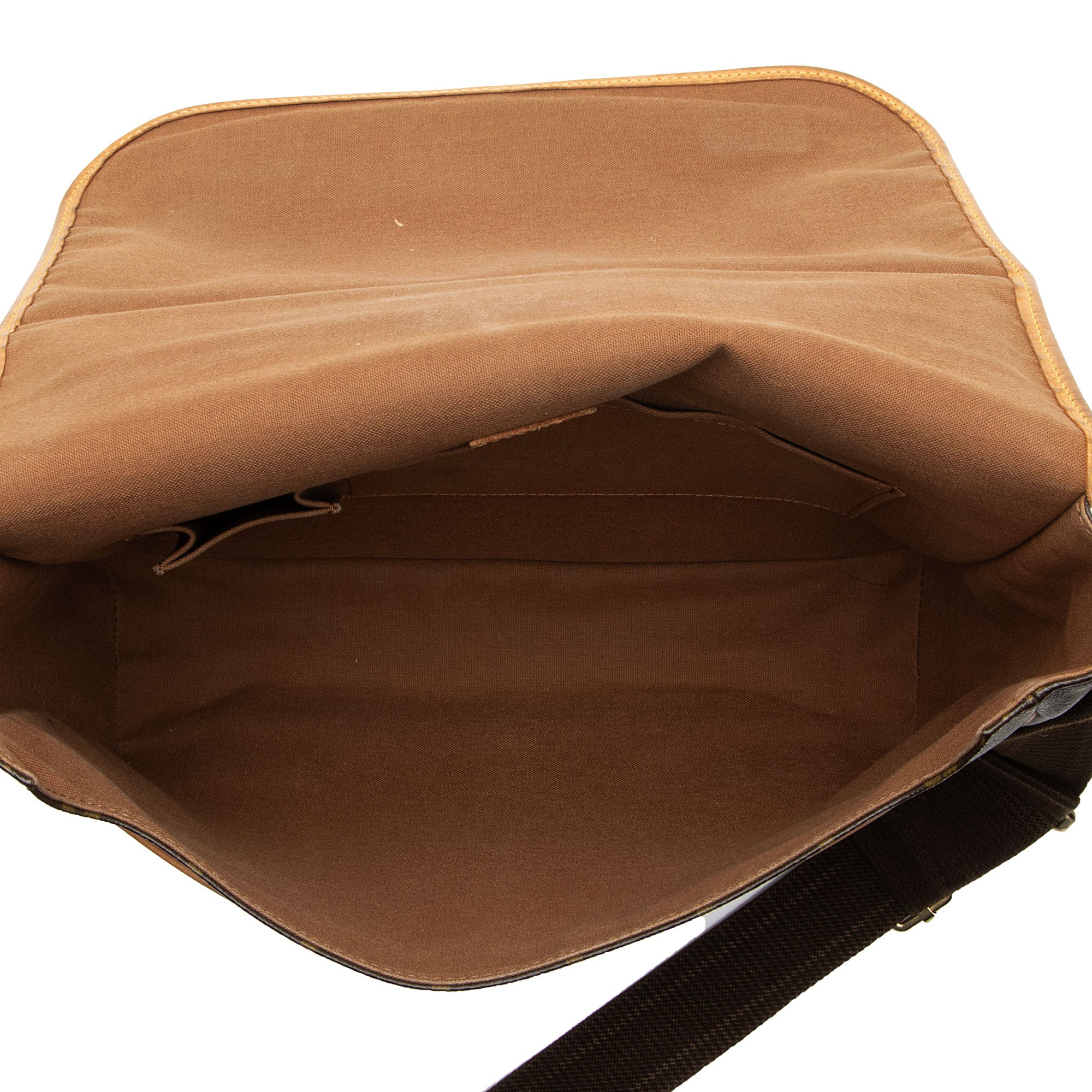 Louis Vuitton Monogram Canvas Bosphore GM Messenger Bag (SHF-geveUQ)