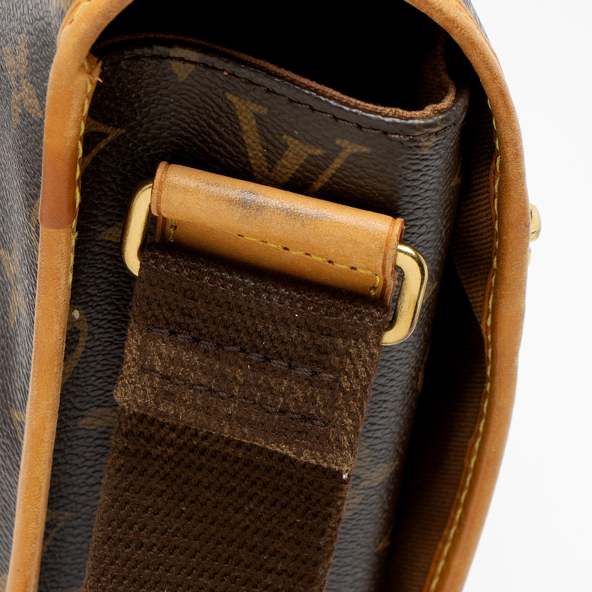 Louis Vuitton Monogram Canvas Bosphore PM Messenger