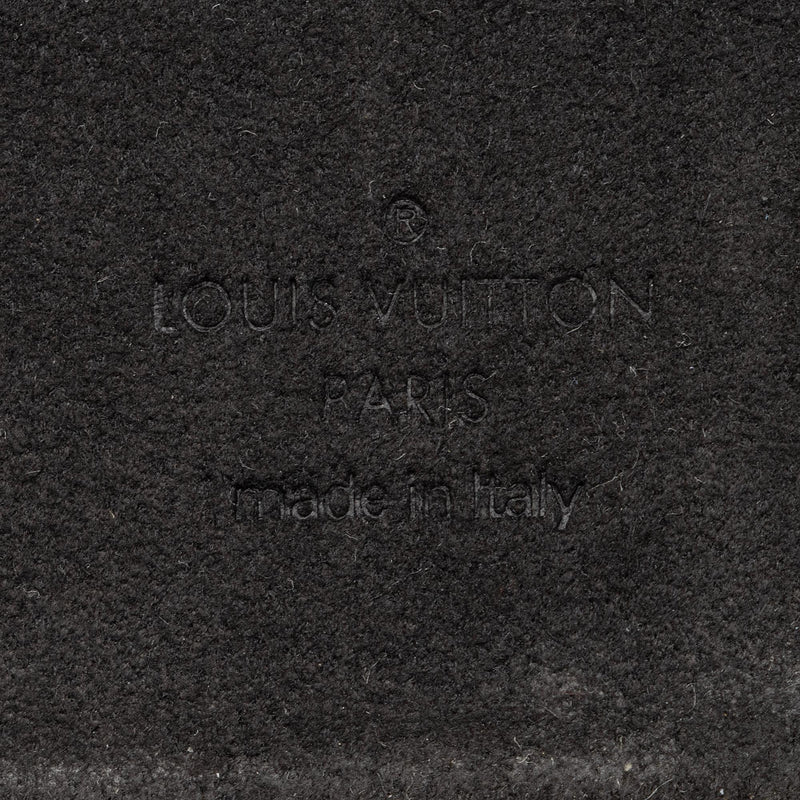 Louis Vuitton Monogram Canvas Calfskin Pro Max Bumper iPhone 11