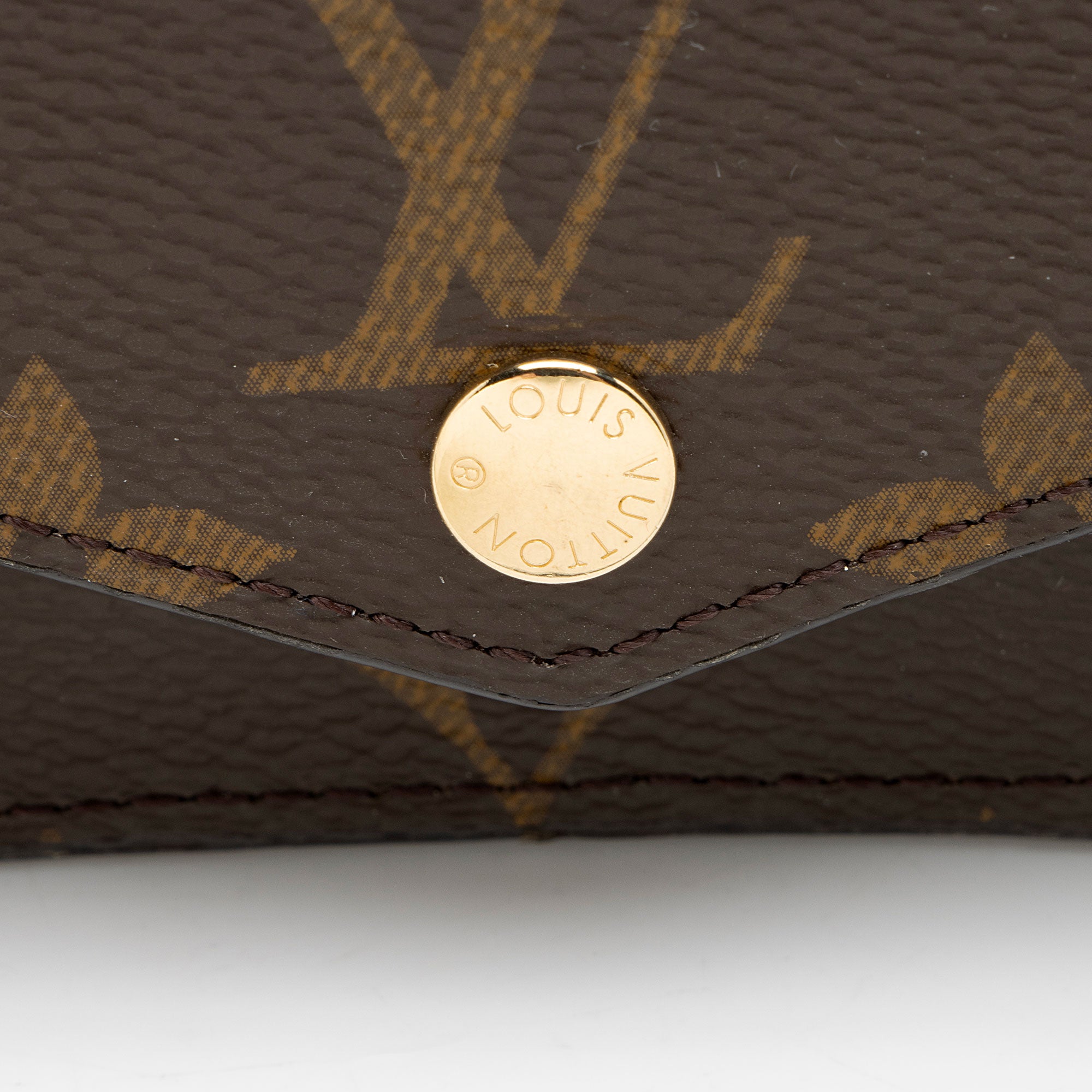 Louis Vuitton Monogram Canvas Daily Multi Pocket Belt - Size 32 / 80