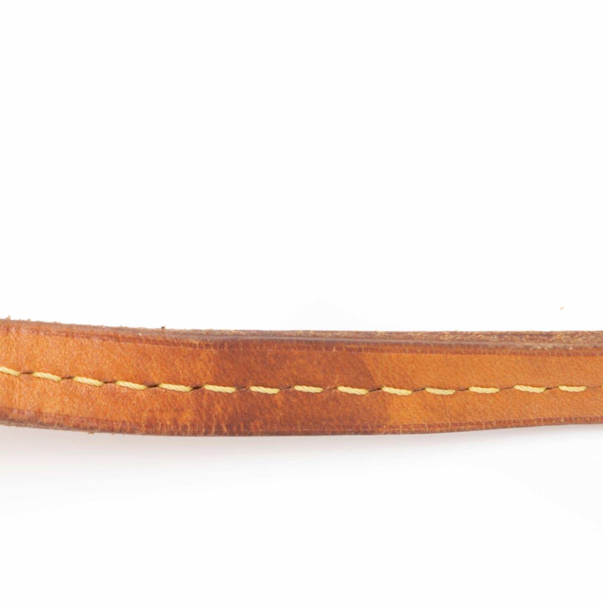 Louis Vuitton Monogram Canvas Favorite MM Shoulder Bag (SHF-52TDrJ)