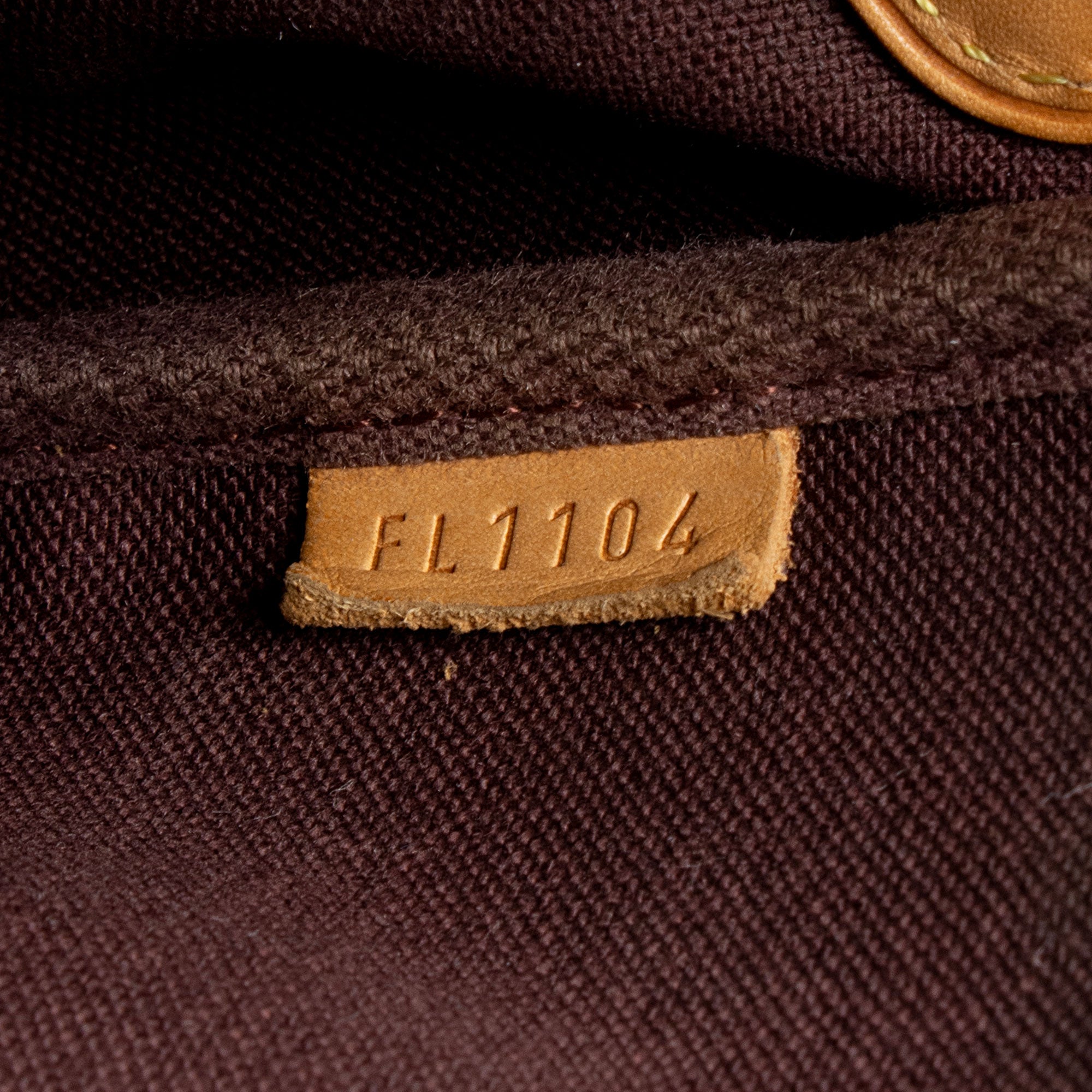 Louis Vuitton Monogram Canvas Favorite MM Shoulder Bag