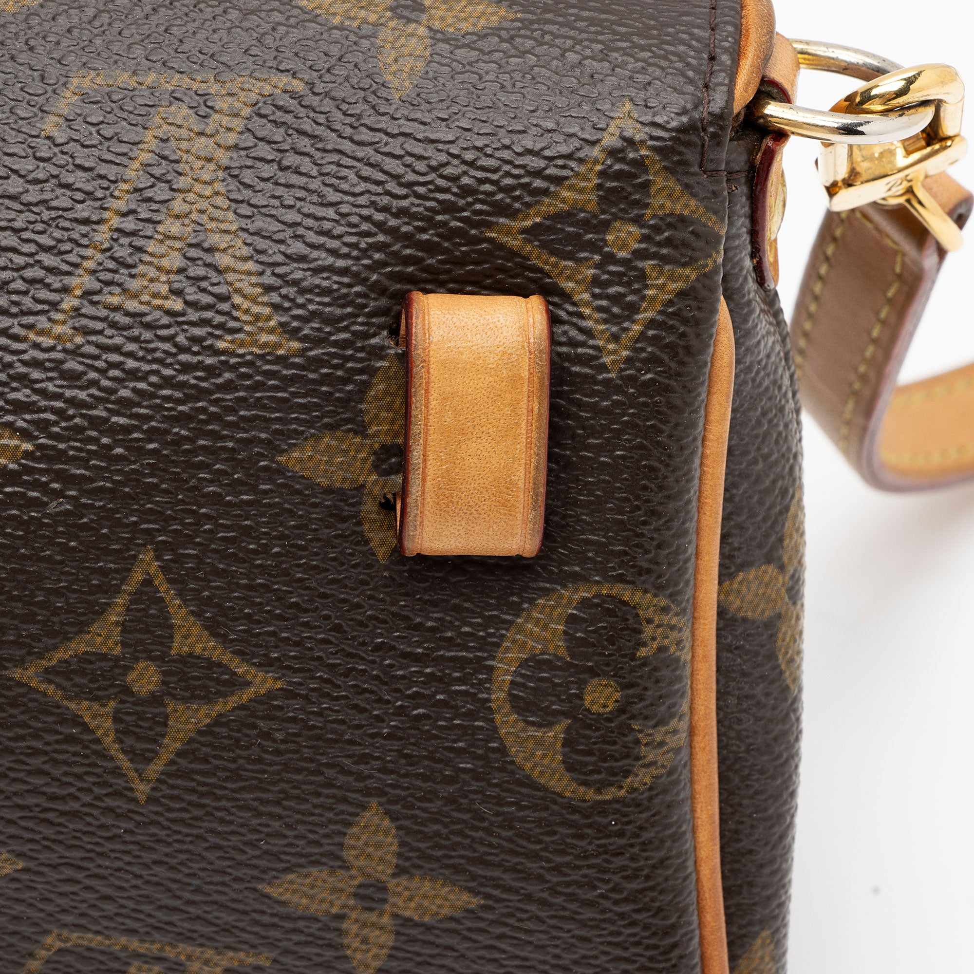Louis Vuitton Monogram Canvas Friendly 2-Way Shoulder Bag (SHF-V9trQ4)