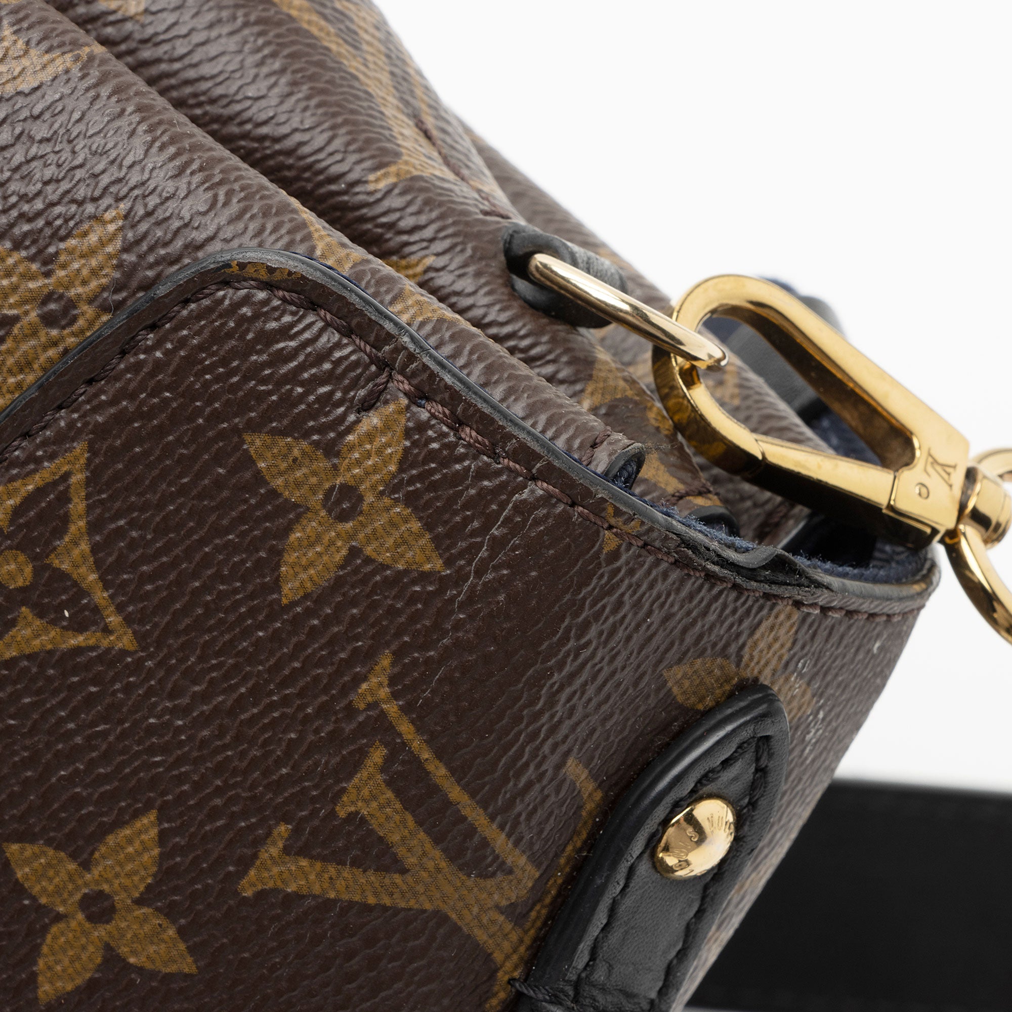 Louis Vuitton Monogram Canvas Georges BB Satchel (SHF-Hpi5pB)