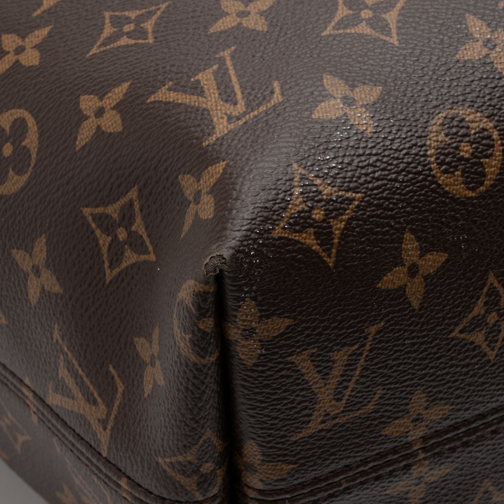 Louis Vuitton Monogram Canvas Graceful MM Hobo (SHF-tfwRXn)