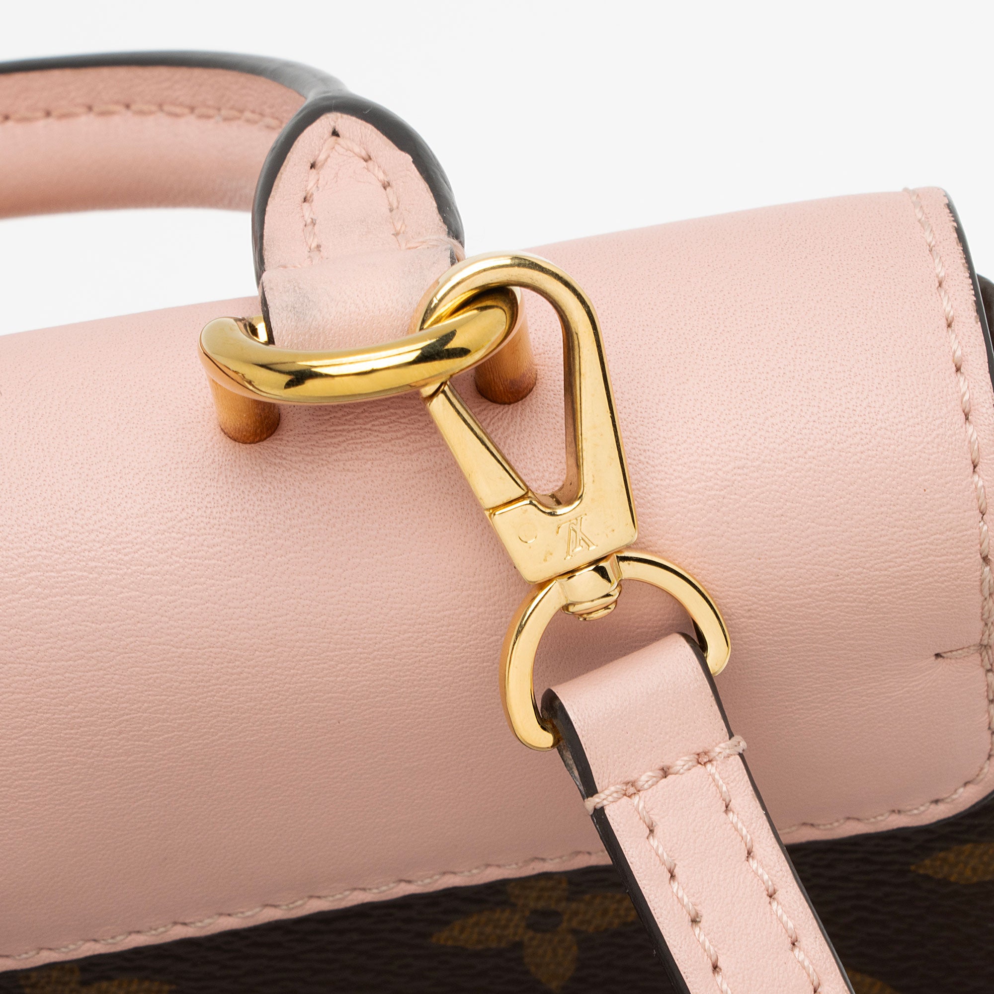 Louis Vuitton Monogram Canvas Locky BB Top Handle (SHF-akYsid)