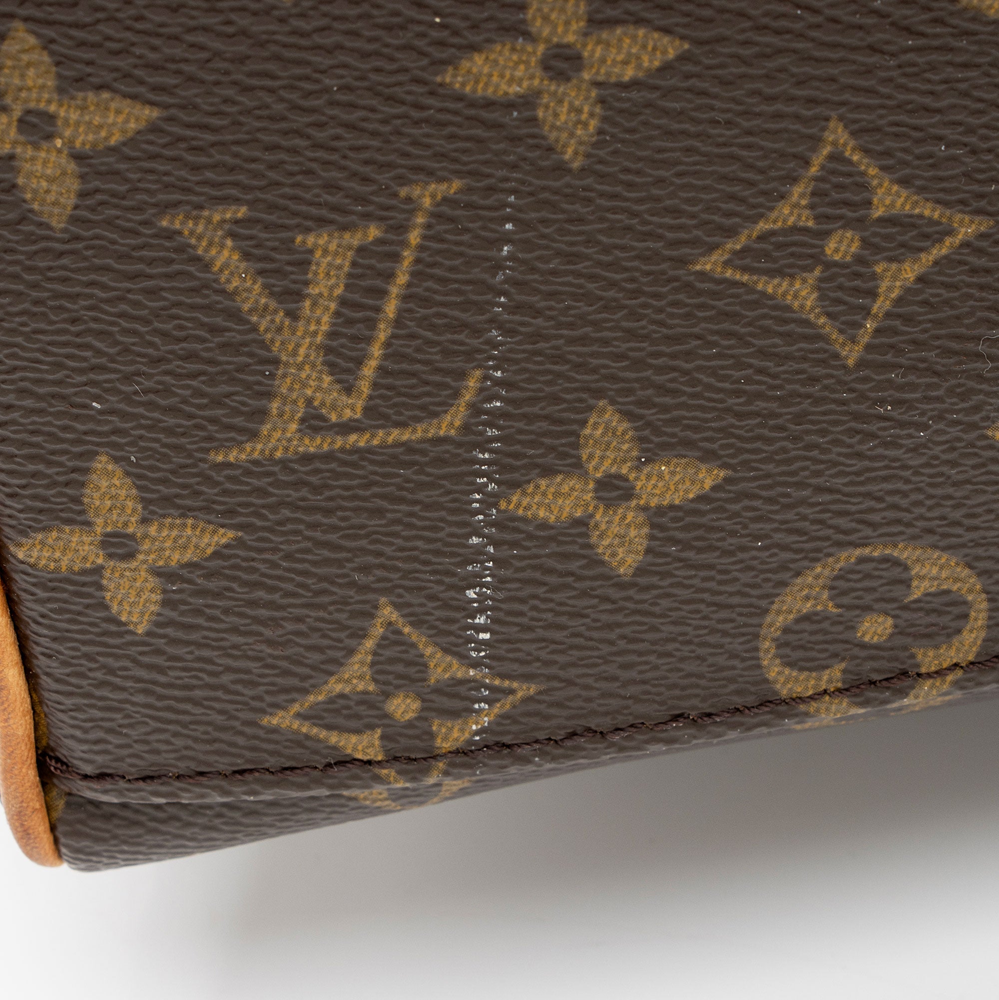 Louis Vuitton Monogram Canvas Manhattan GM Satchel (SHF-23nqTq)