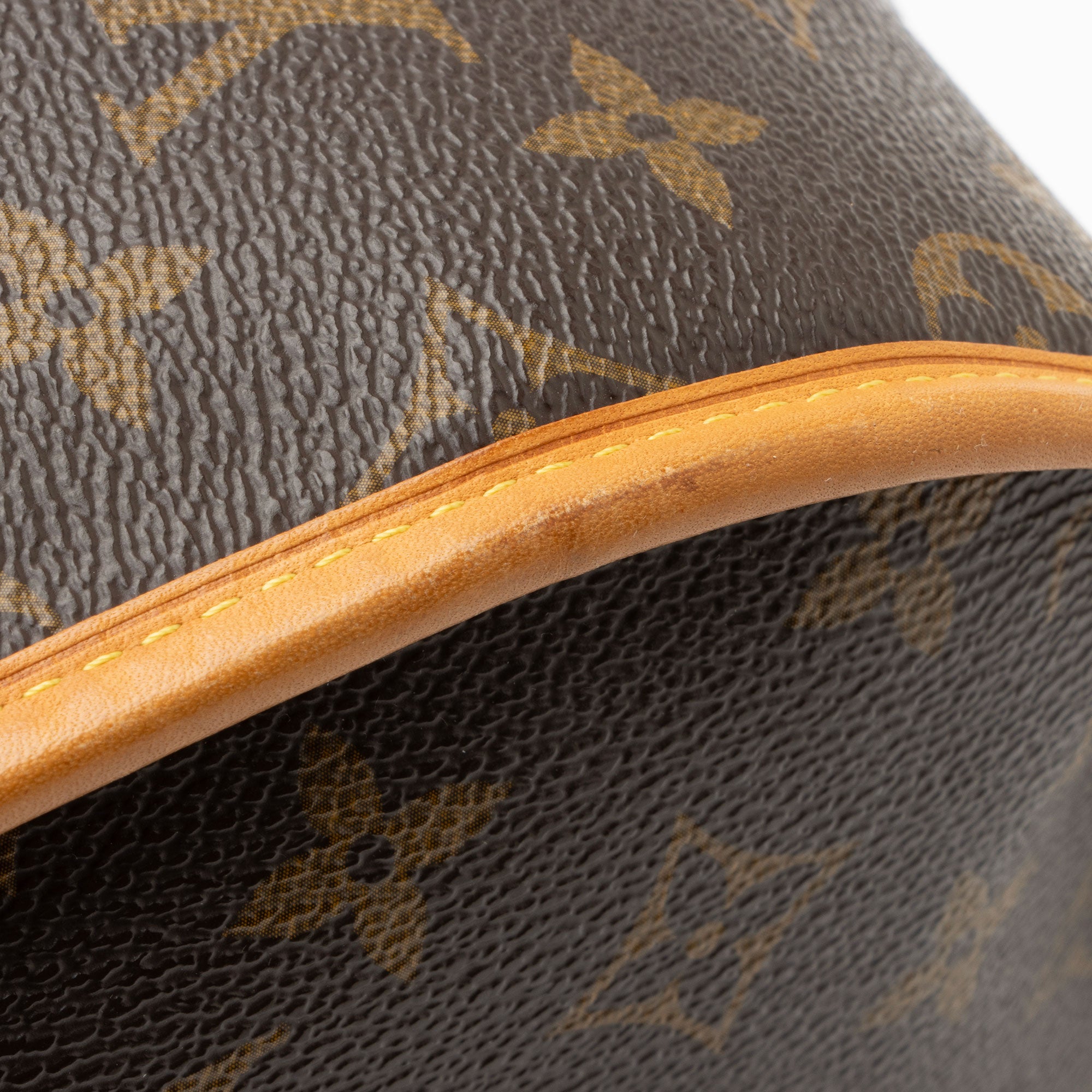 Louis Vuitton Monogram Canvas Menilmontant PM Messenger Bag (SHF-cXxmwA)