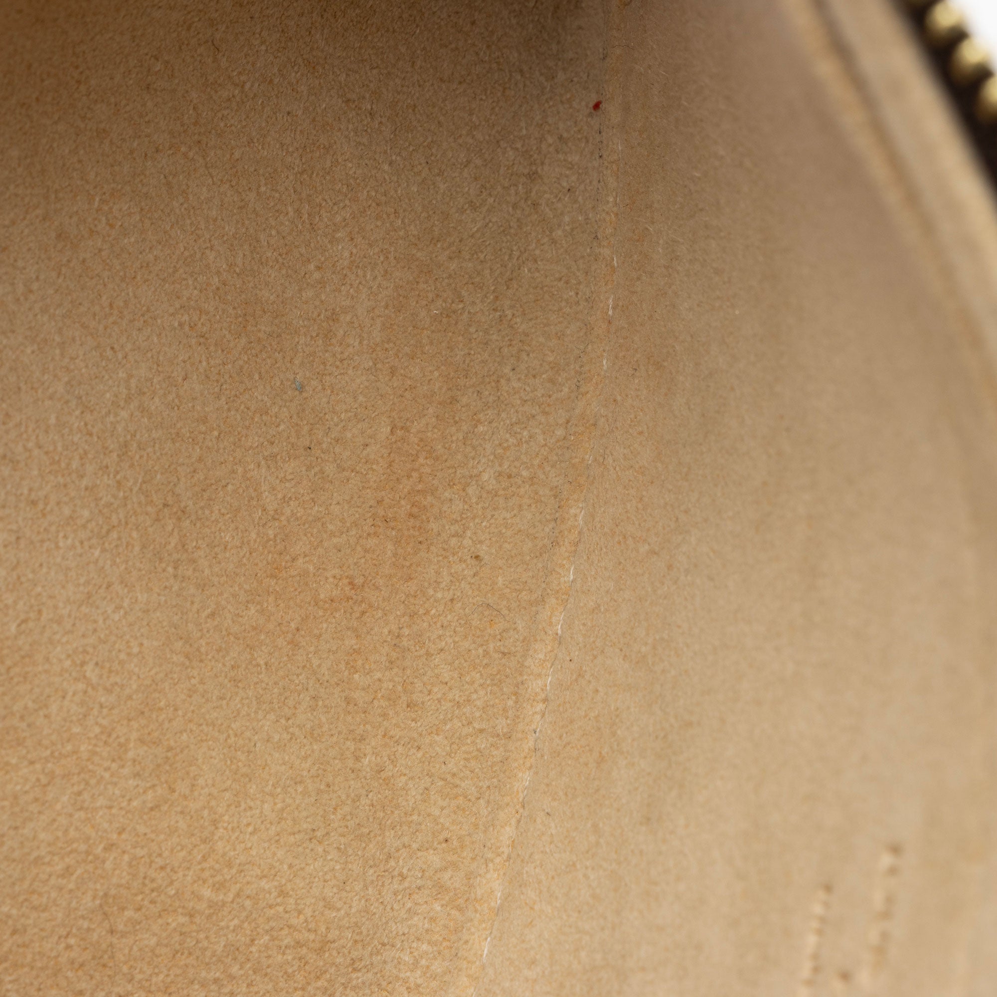 Louis Vuitton Monogram Canvas Milla MM Pochette (SHF-5uMDHD)