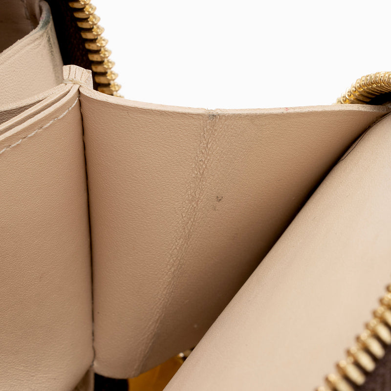 Louis Vuitton Giant Monogram Crafty Boite Chapeau Souple PM Bag (SHF-h –  LuxeDH