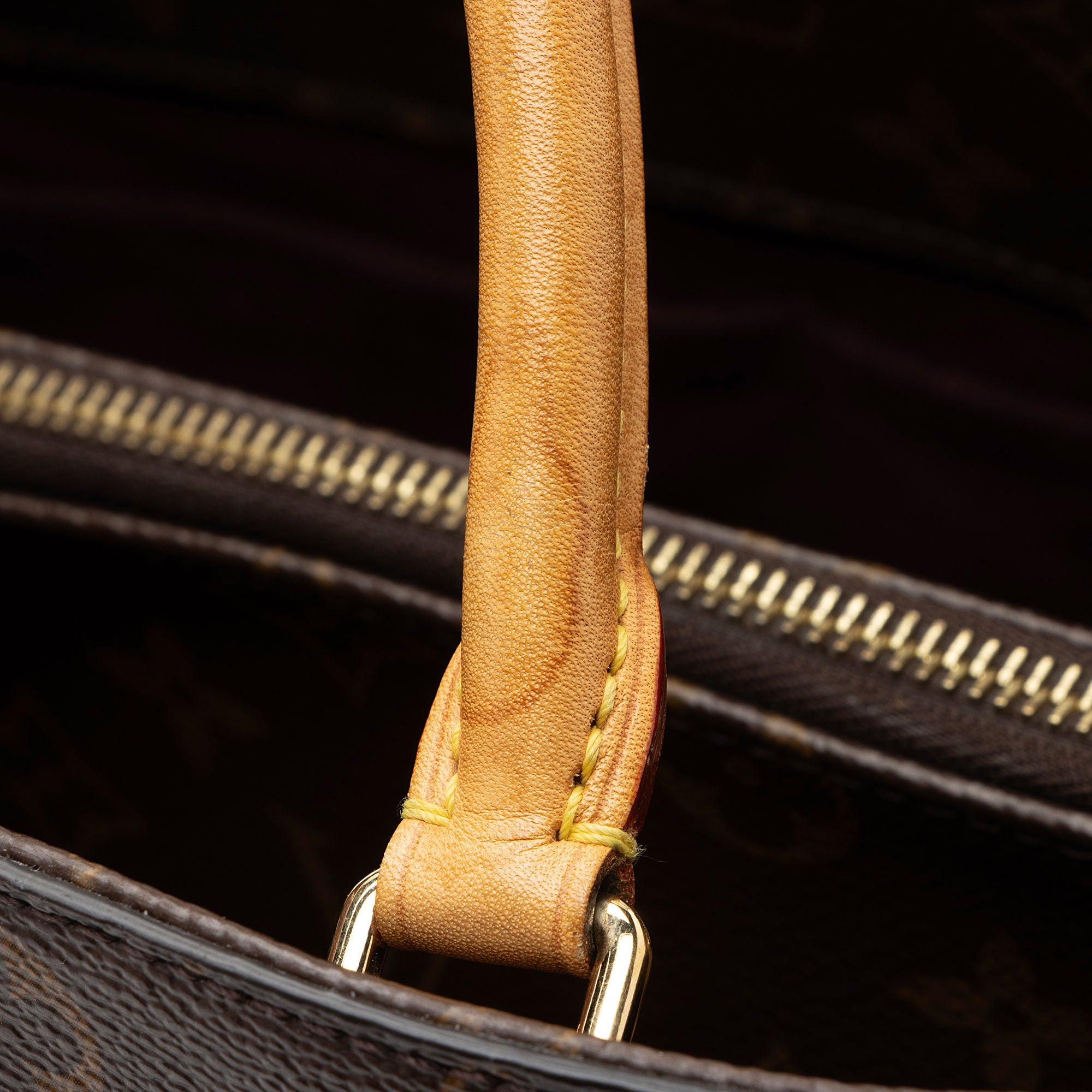 Louis Vuitton Monogram Canvas Montaigne MM Tote (SHF-pAoLCE)