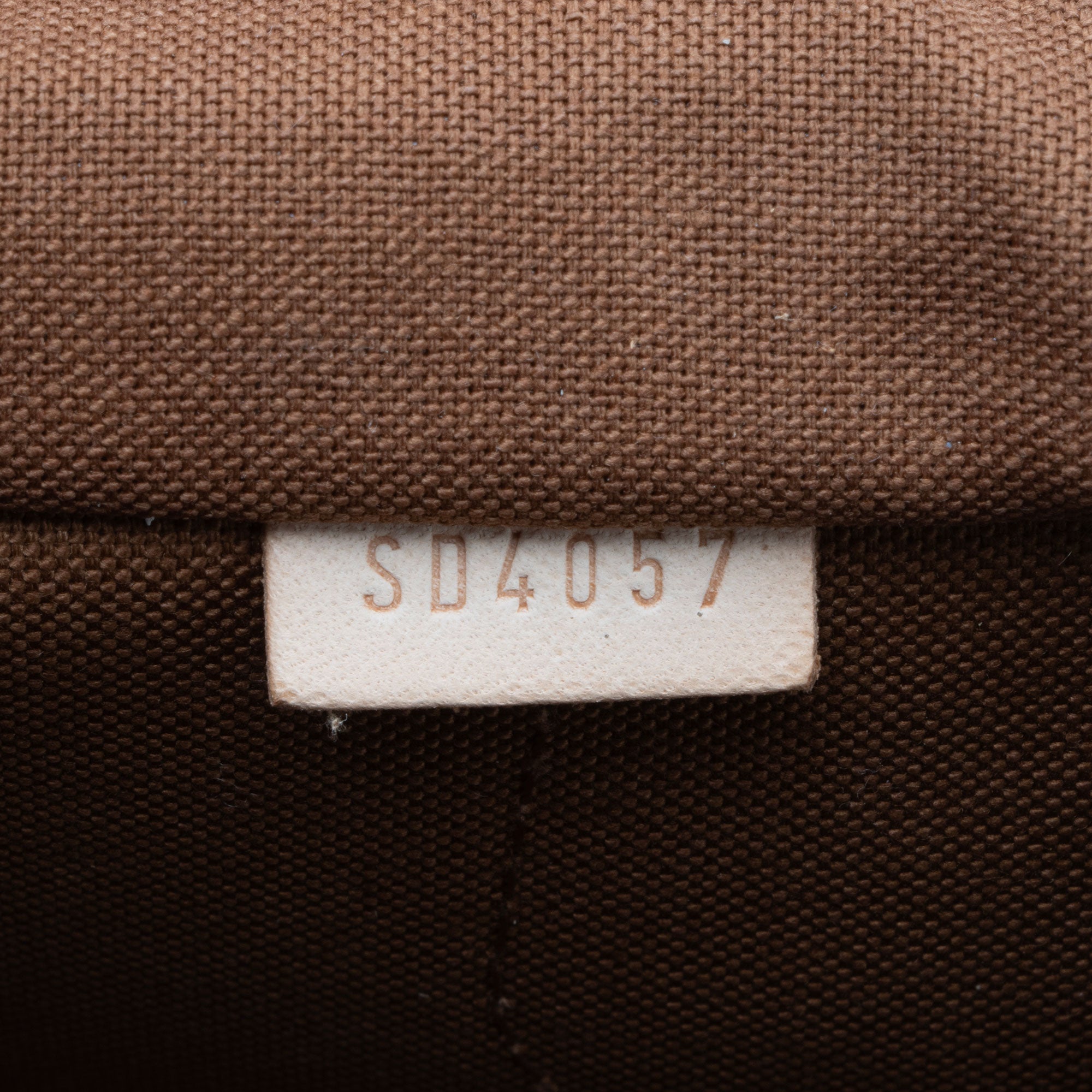Louis Vuitton Monogram Canvas Montorgueil PM Shoulder Bag (SHF-21BXZs)