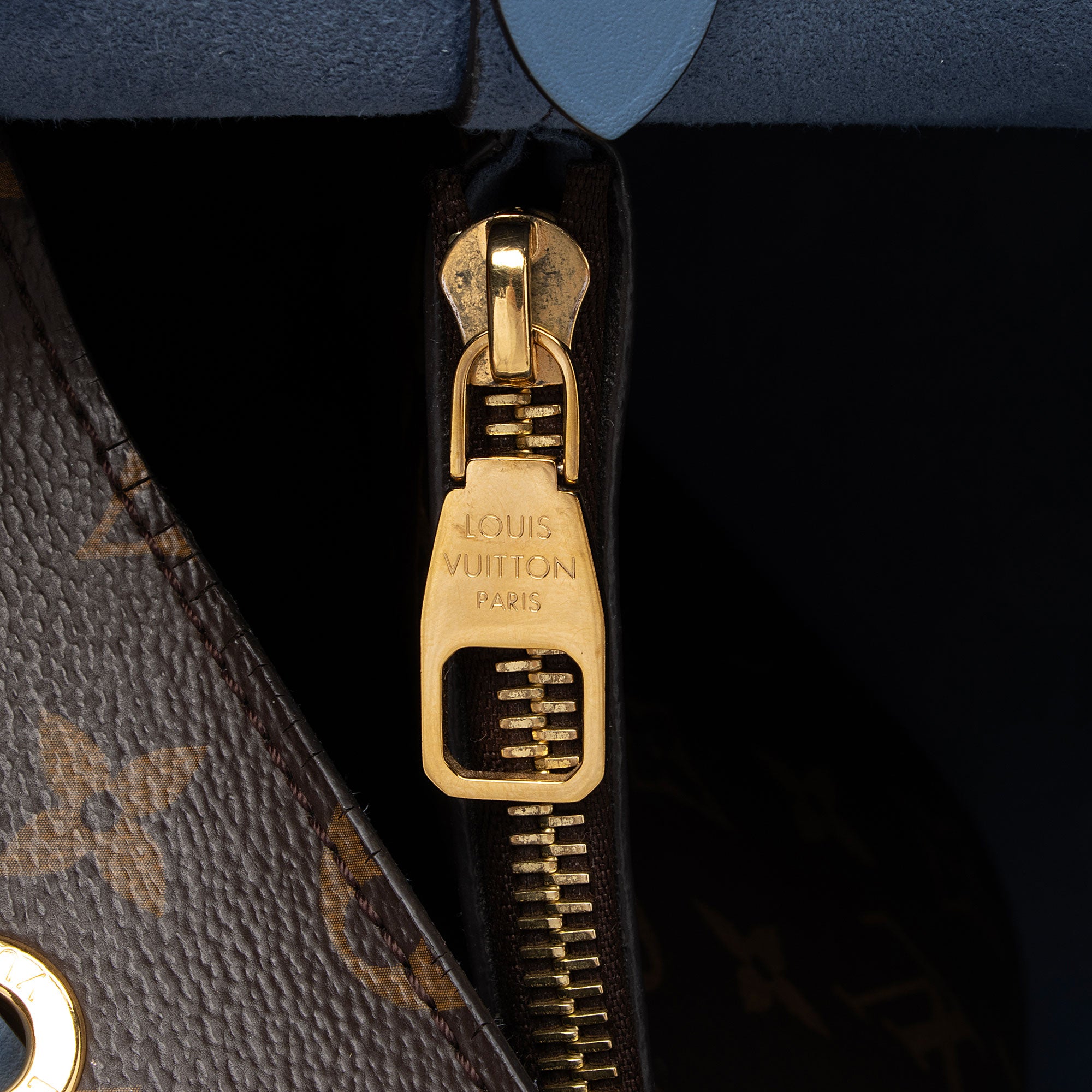 Louis Vuitton Monogram Canvas Neonoe Shoulder Bag (SHF-hyKvaa)