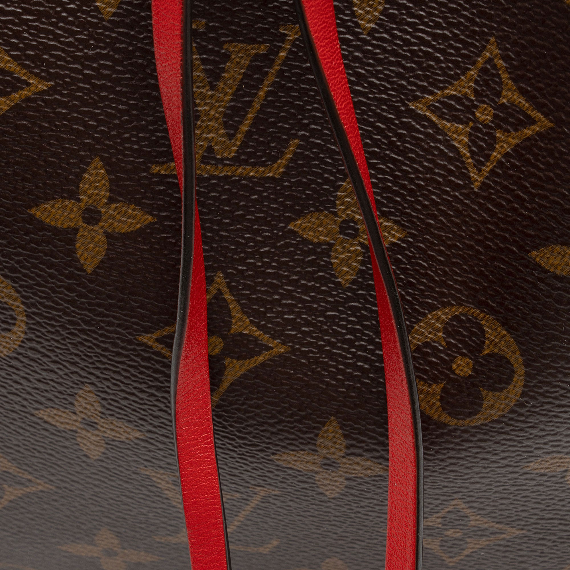 Louis Vuitton Monogram Canvas Neonoe MM Shoulder Bag (SHF-5loHtT)