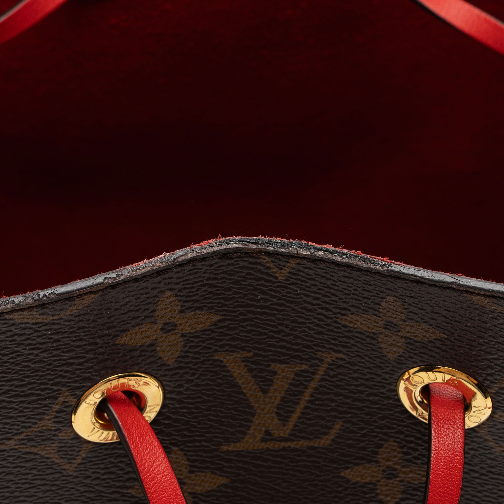 Louis Vuitton Monogram Canvas Neonoe MM Shoulder Bag (SHF-5loHtT)