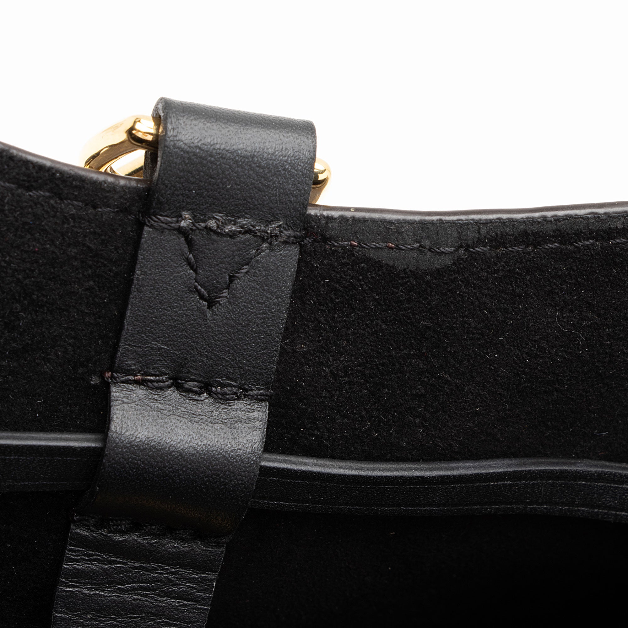 Louis Vuitton Monogram Canvas Neonoe MM Shoulder Bag (SHF-jxF2wA)